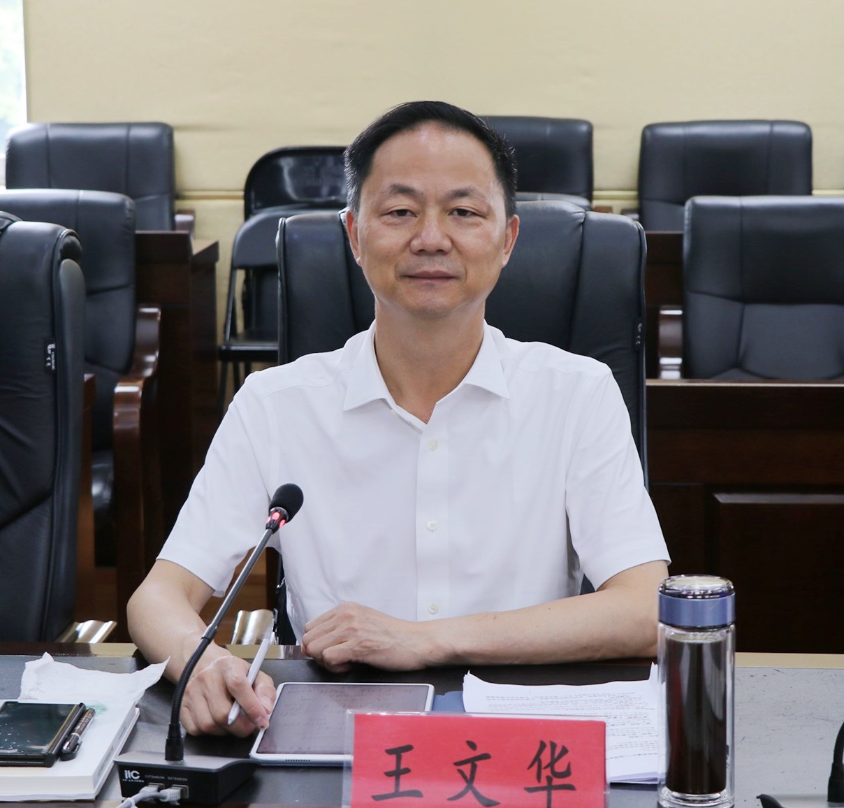 书记客商.jpg1.jpg 书记客商.jpg1.jpg