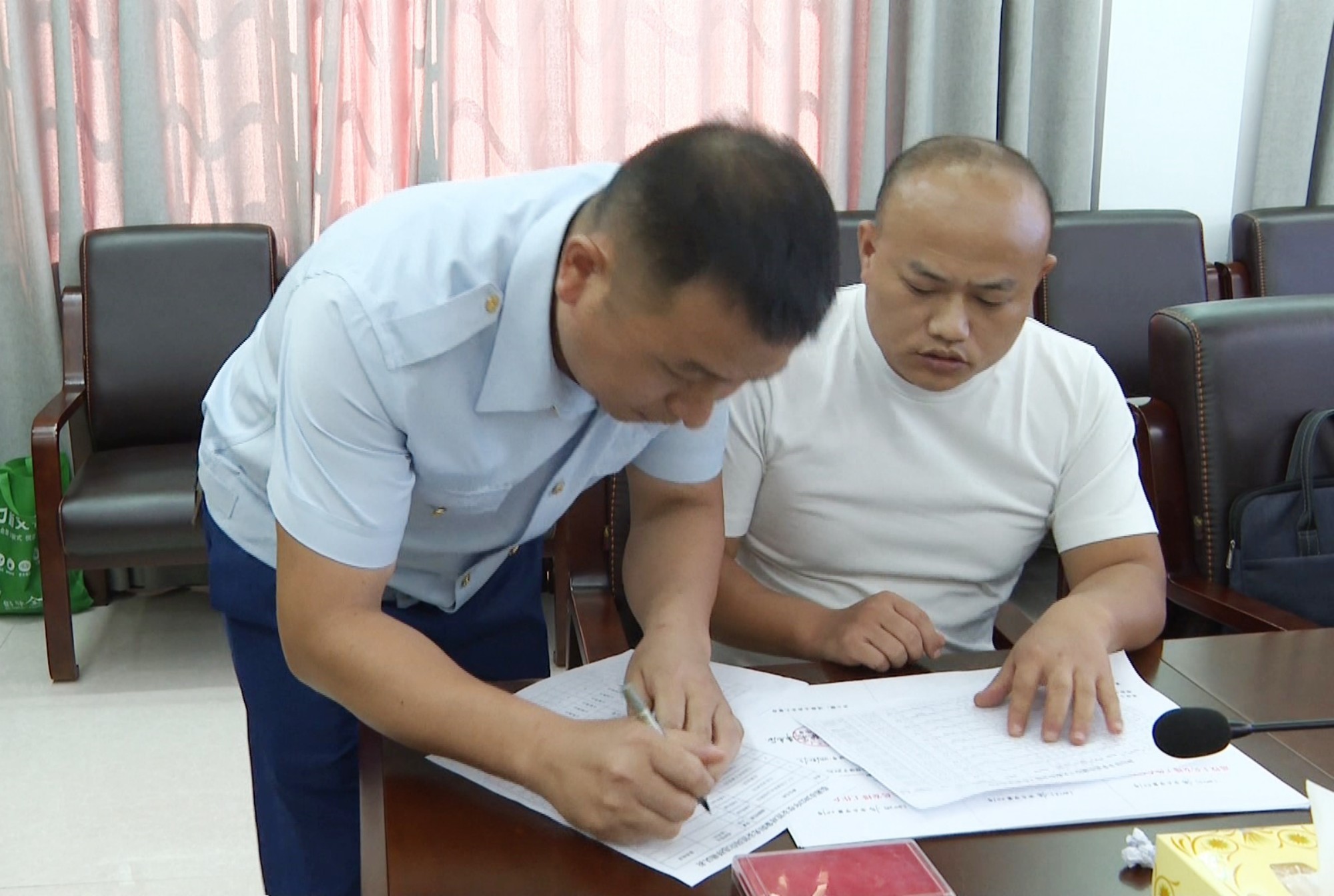 退役军人阳光安置004_副本.jpg