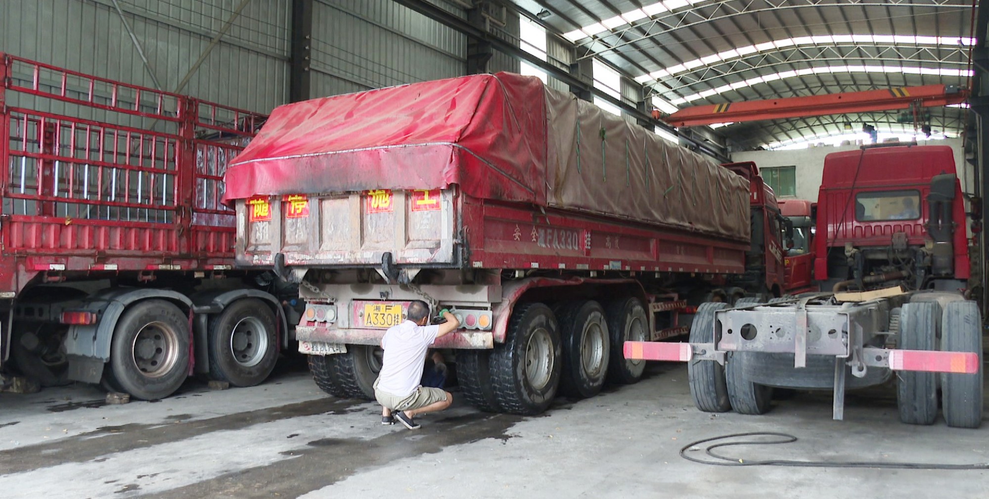 交通运输002_副本.jpg 交通运输002_副本.jpg