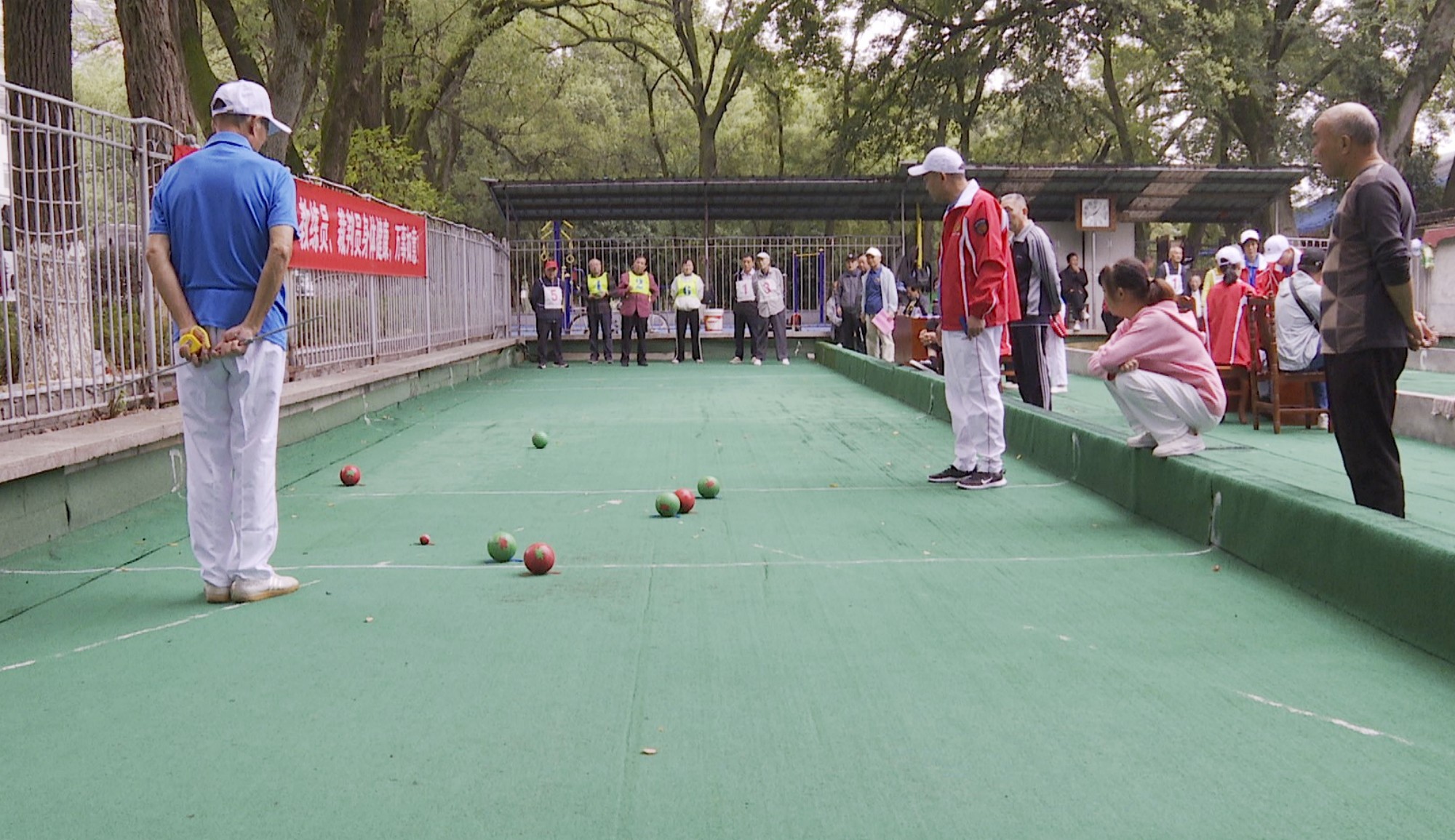地掷球教育体育杯005_副本.jpg 地掷球教育体育杯005_副本.jpg