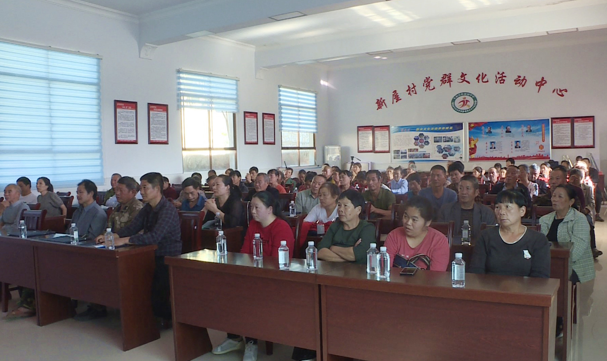 残联残疾人培训会005_副本.jpg 残联残疾人培训会005_副本.jpg