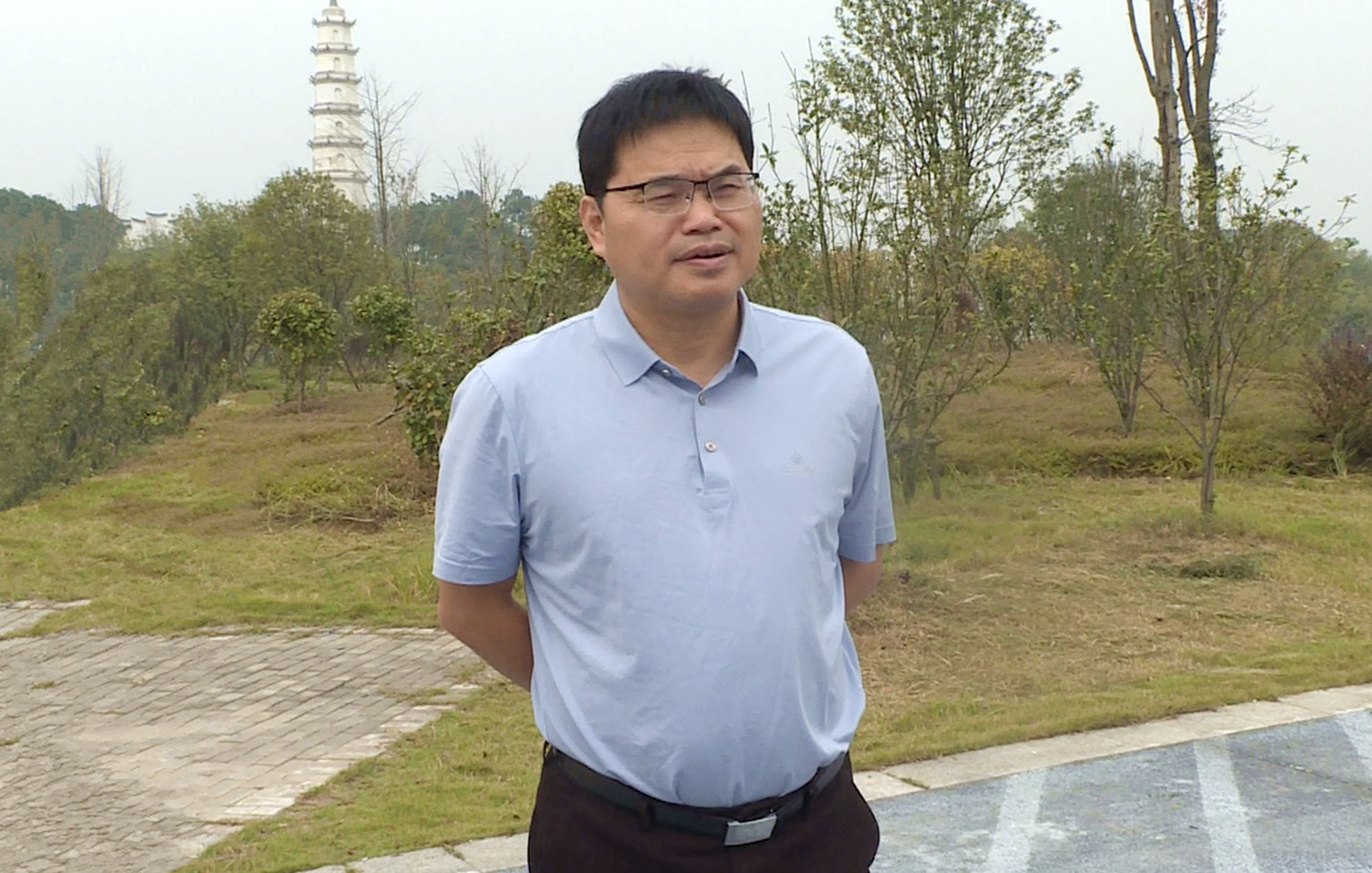 李美云_副本.jpg 李美云_副本.jpg