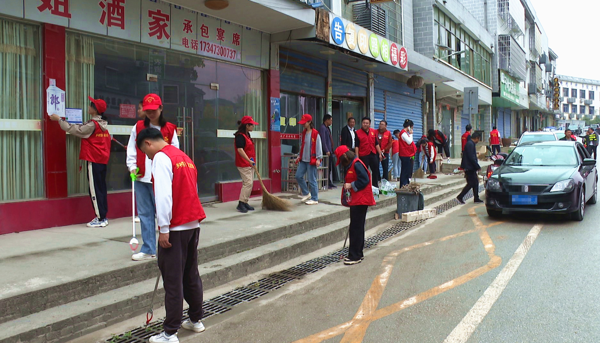 忠防集镇整治011_副本.jpg 忠防集镇整治011_副本.jpg