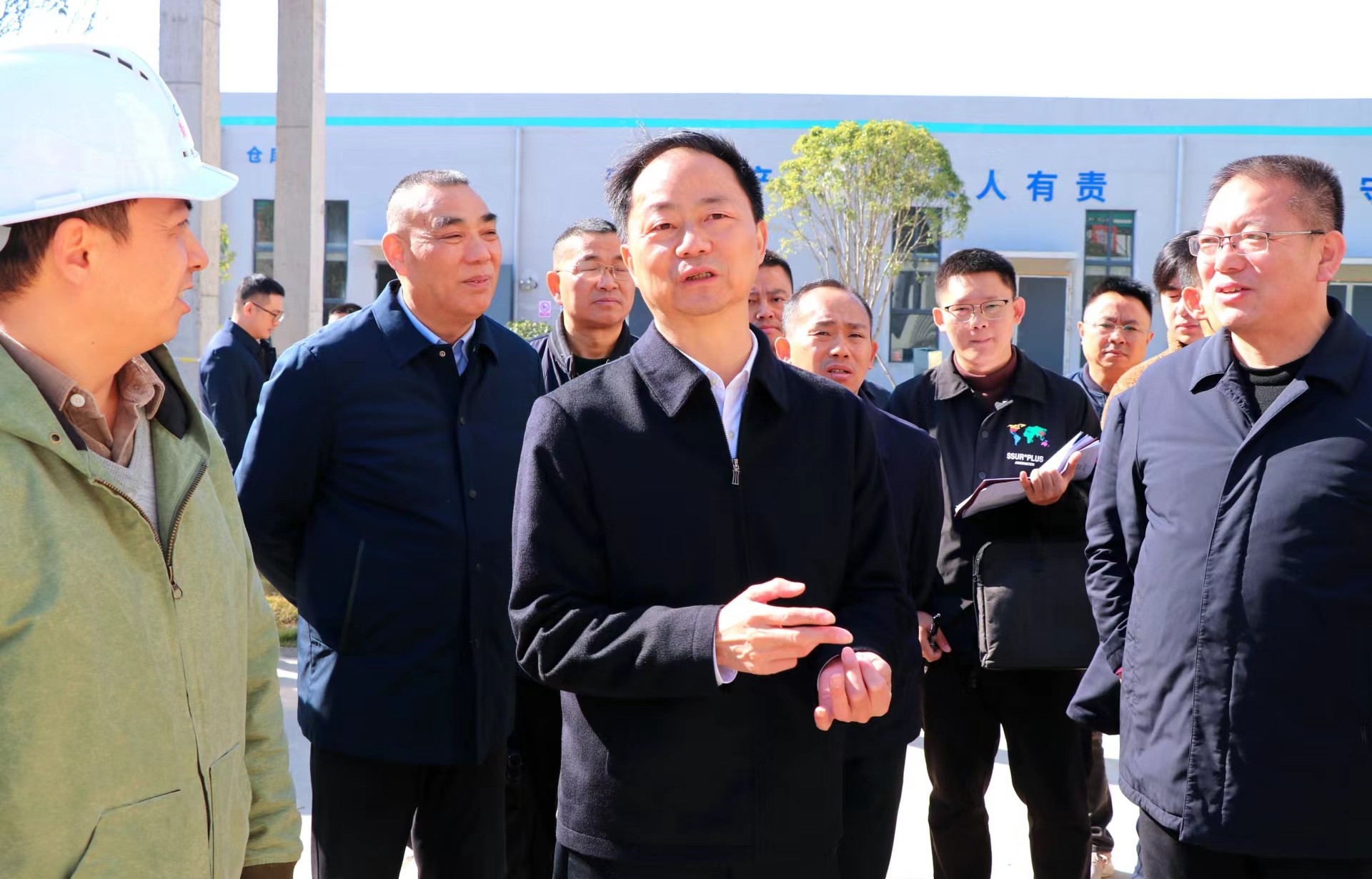 书记_副本.jpg 书记_副本.jpg