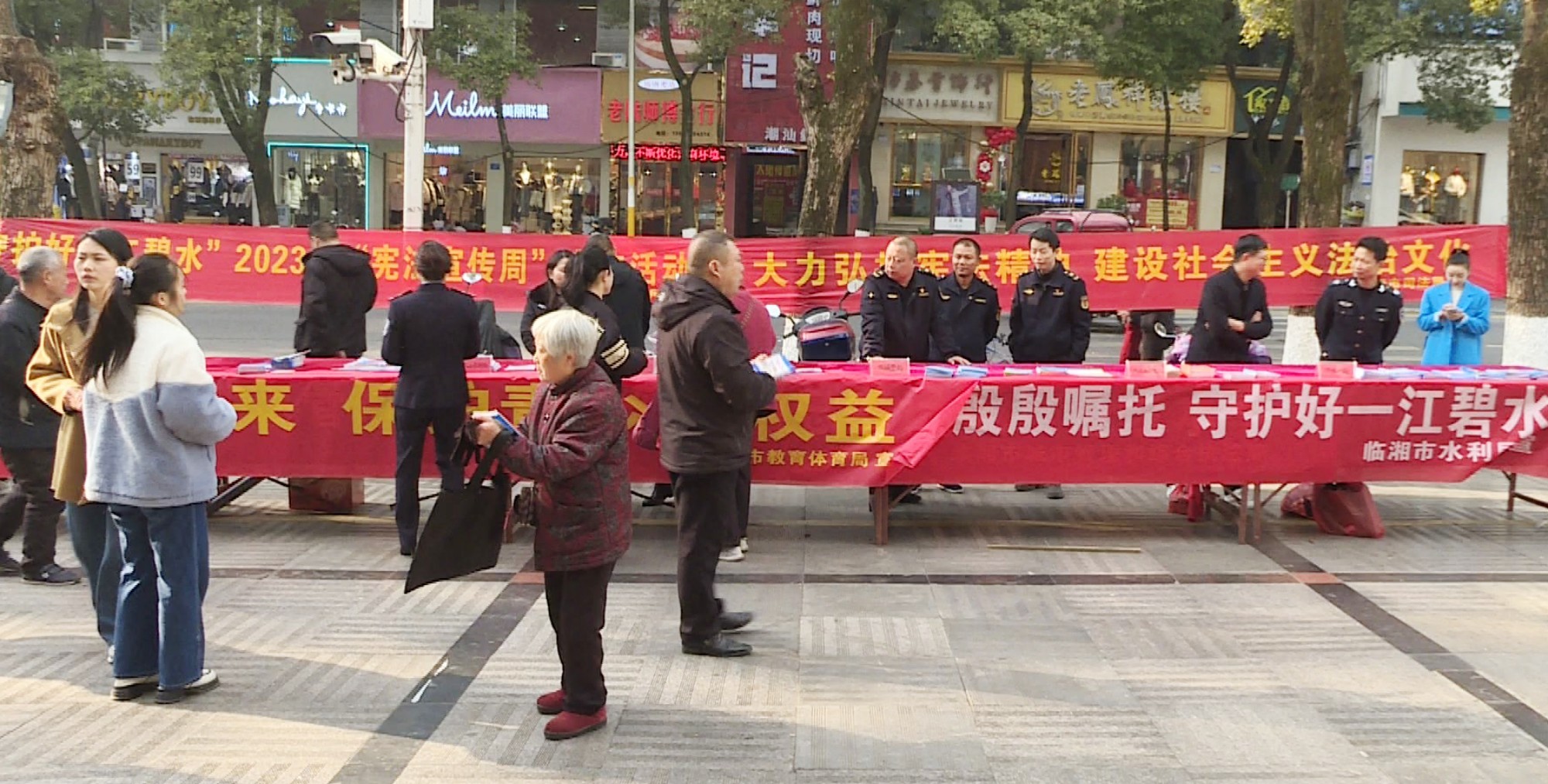 司法局005_副本.jpg 司法局005_副本.jpg