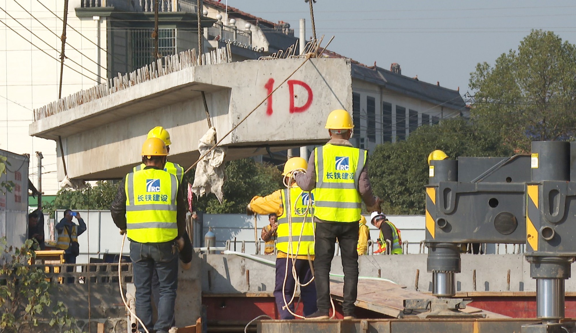 季兰坡1_副本.jpg 季兰坡1_副本.jpg