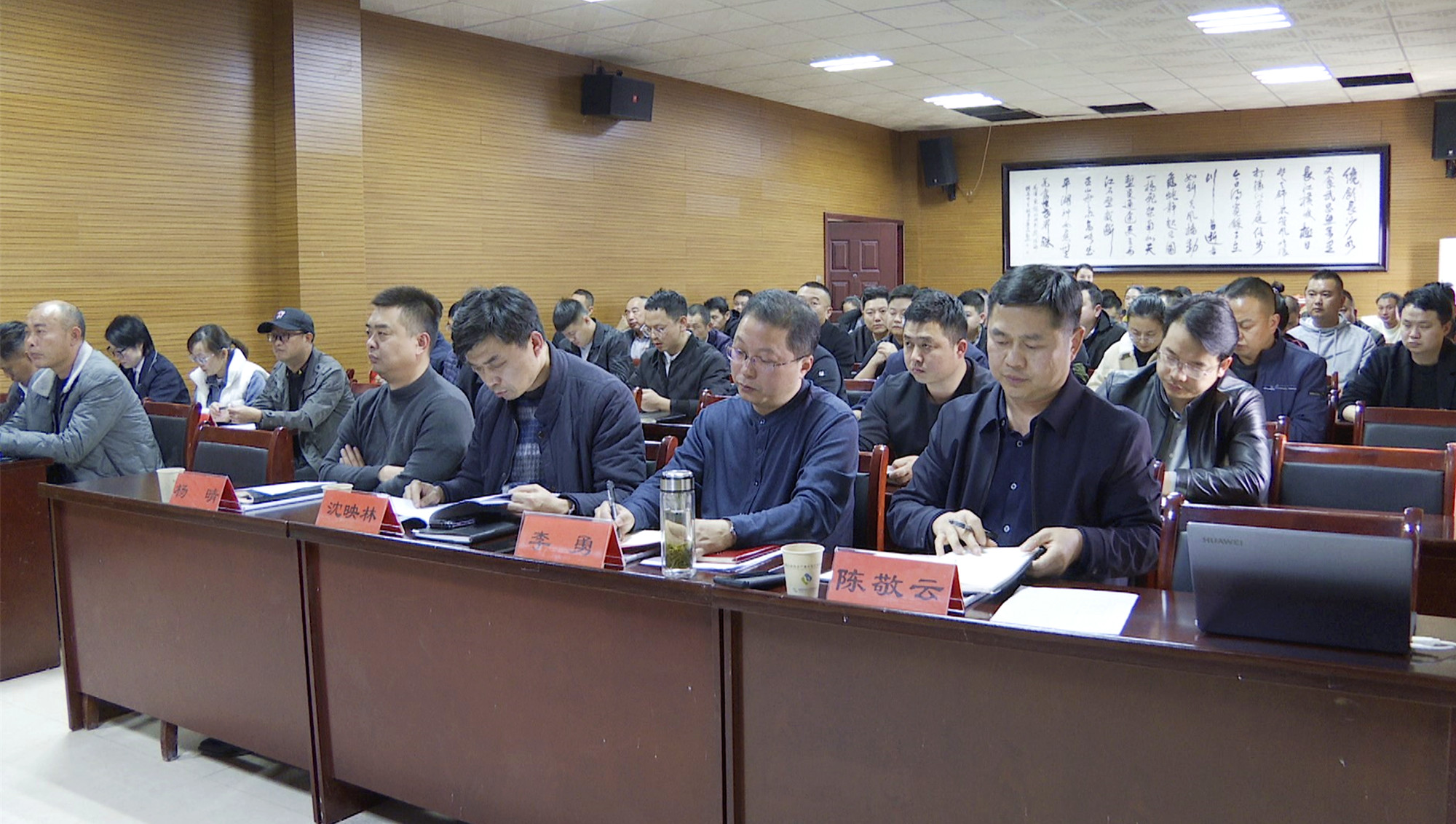 高新区007_副本.jpg 高新区007_副本.jpg