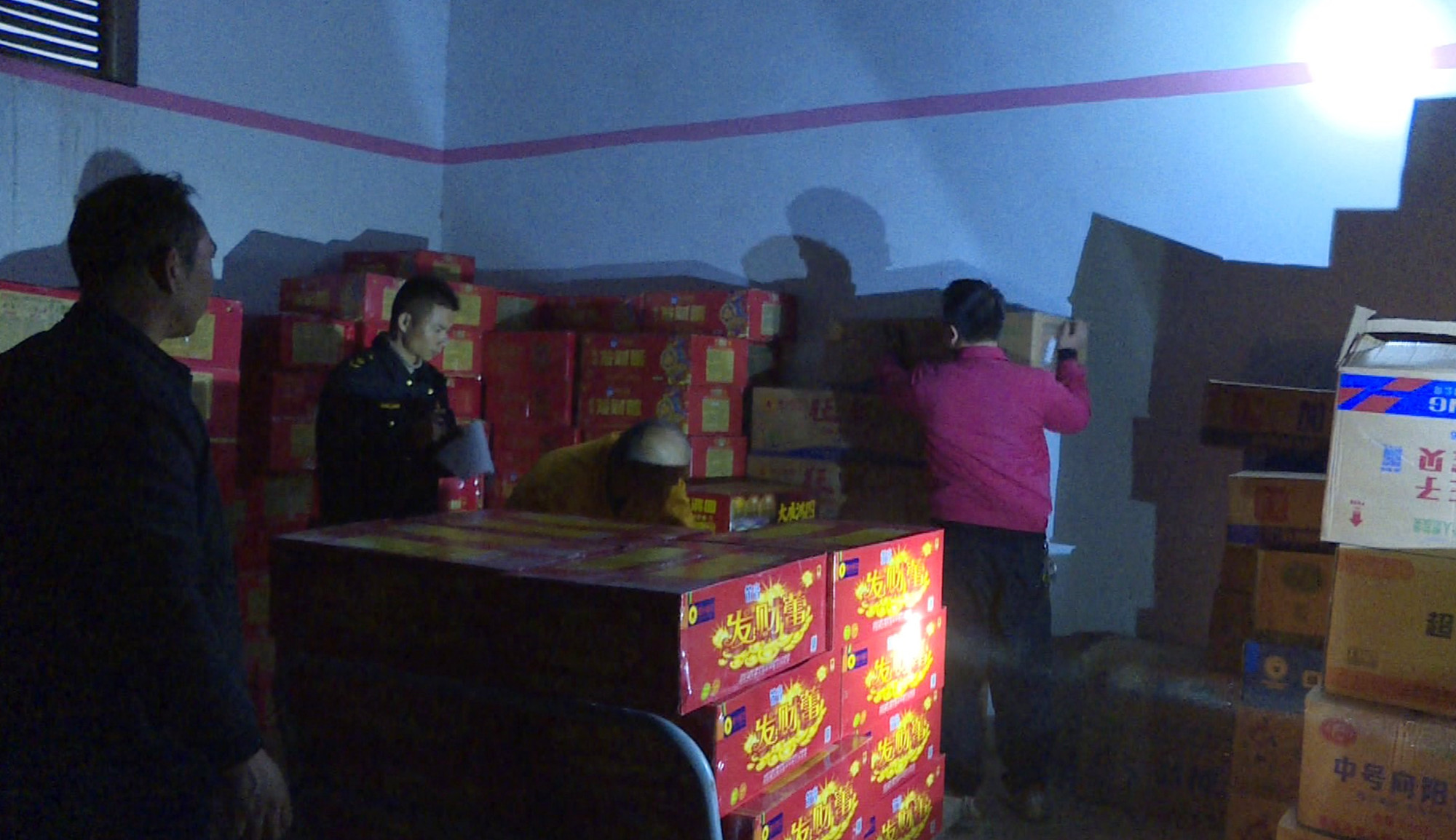 烟花爆竹6_副本.jpg 烟花爆竹6_副本.jpg