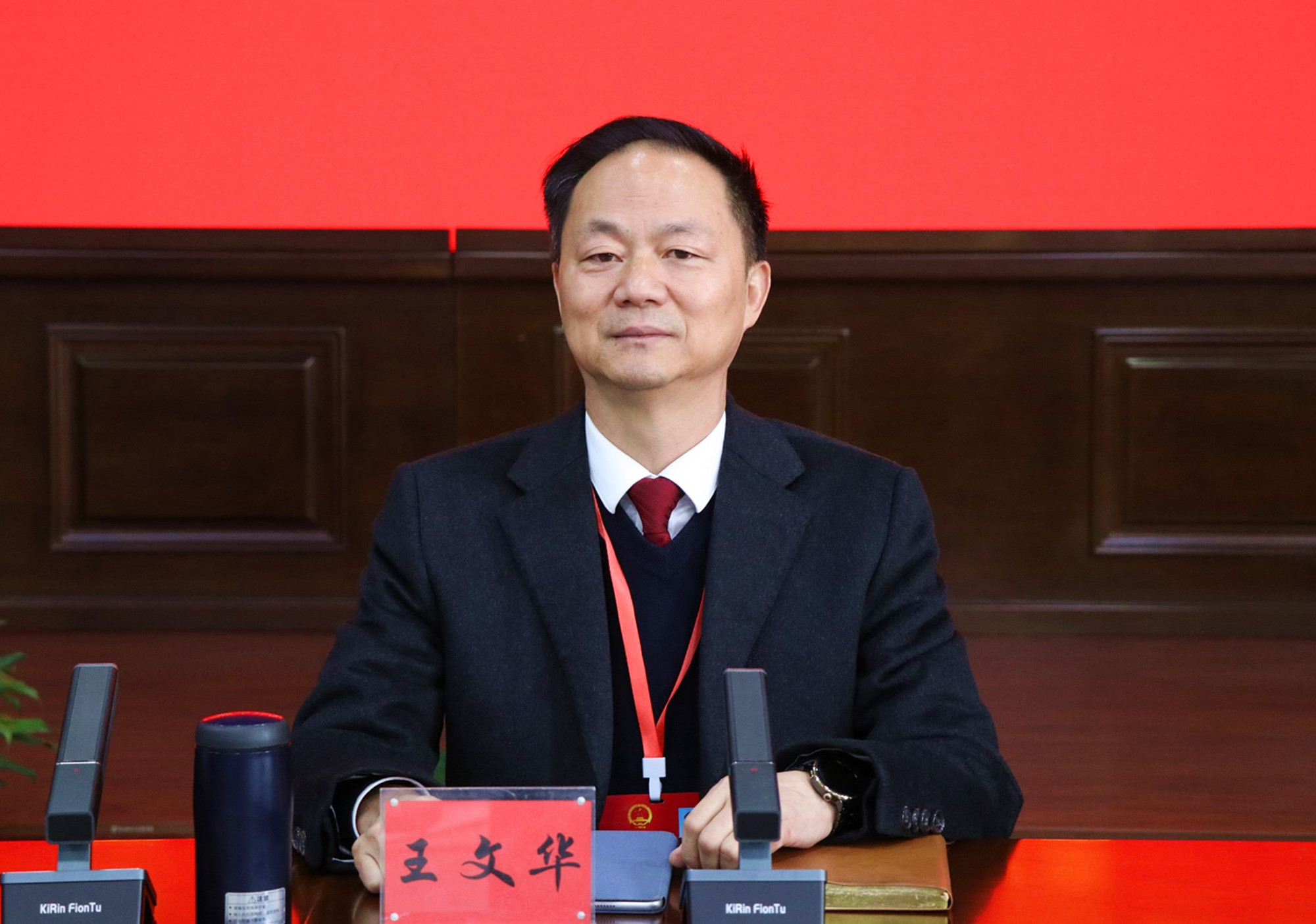 12.21书记市长 临湘市十八届人大三次会议分团讨论1_副本.jpg 12.21书记市长 临湘市十八届人大三次会议分团讨论1_副本.jpg