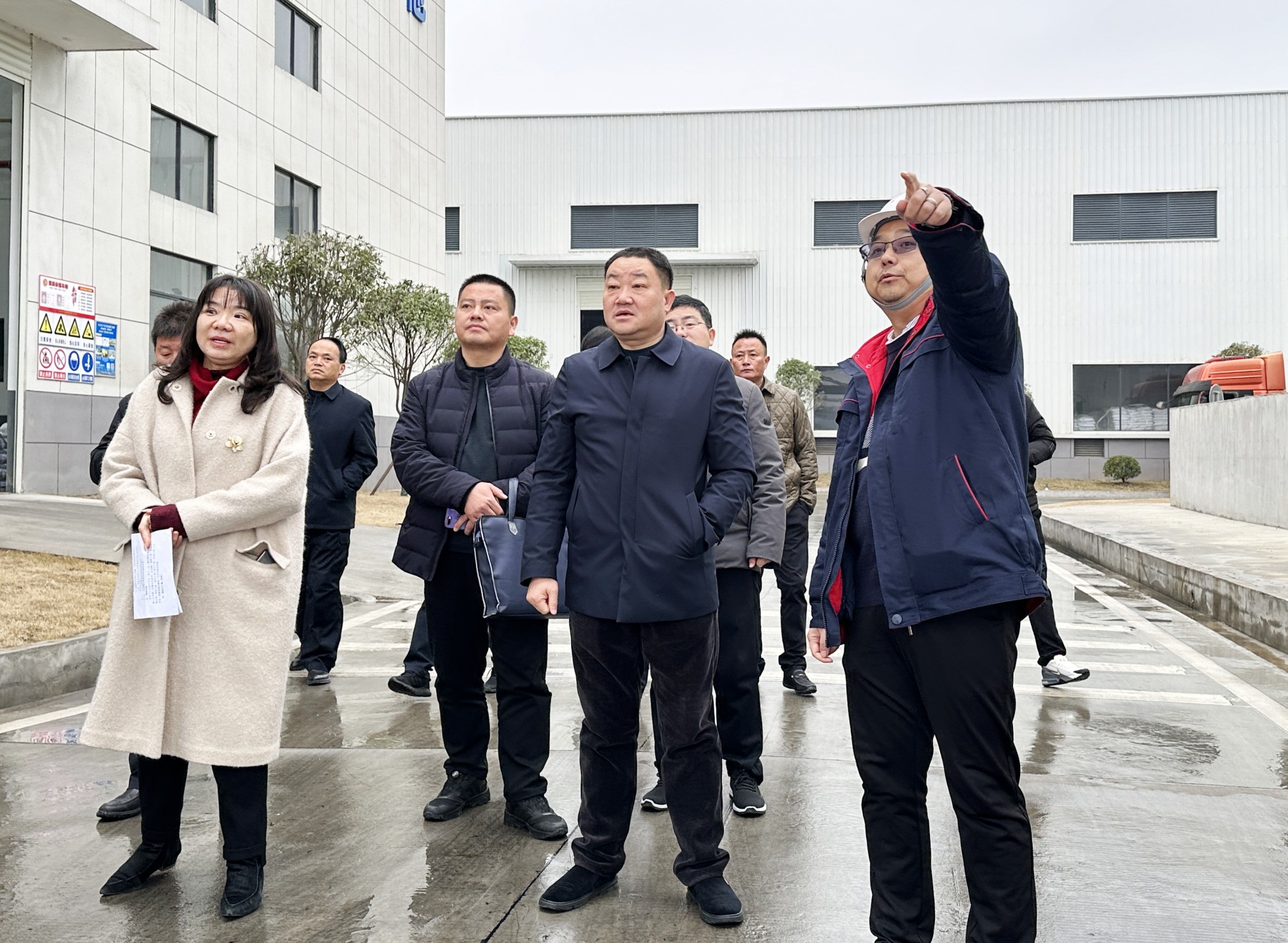 吴天星_副本.jpg 吴天星_副本.jpg