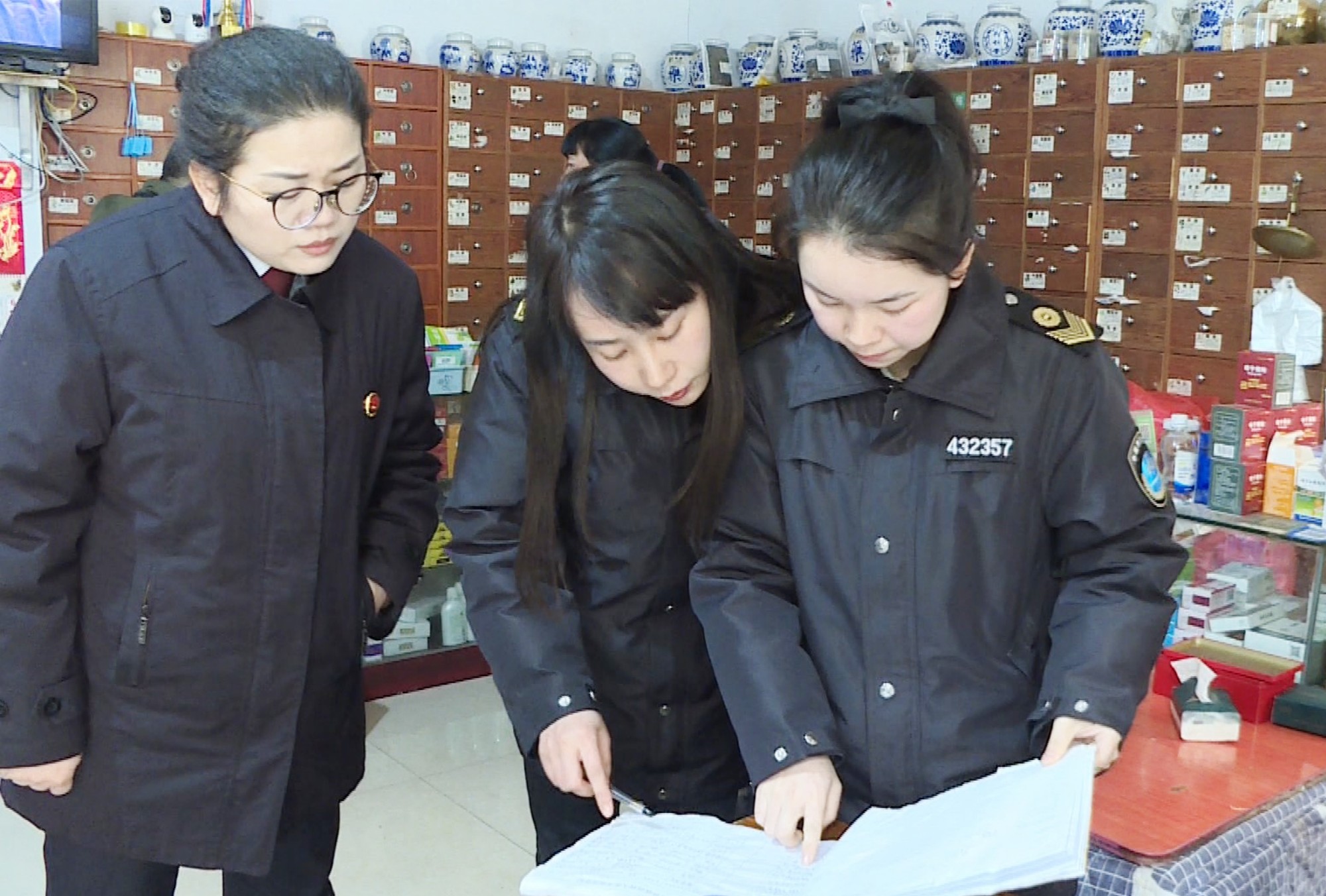 利剑护蕾行动007_副本.jpg 利剑护蕾行动007_副本.jpg