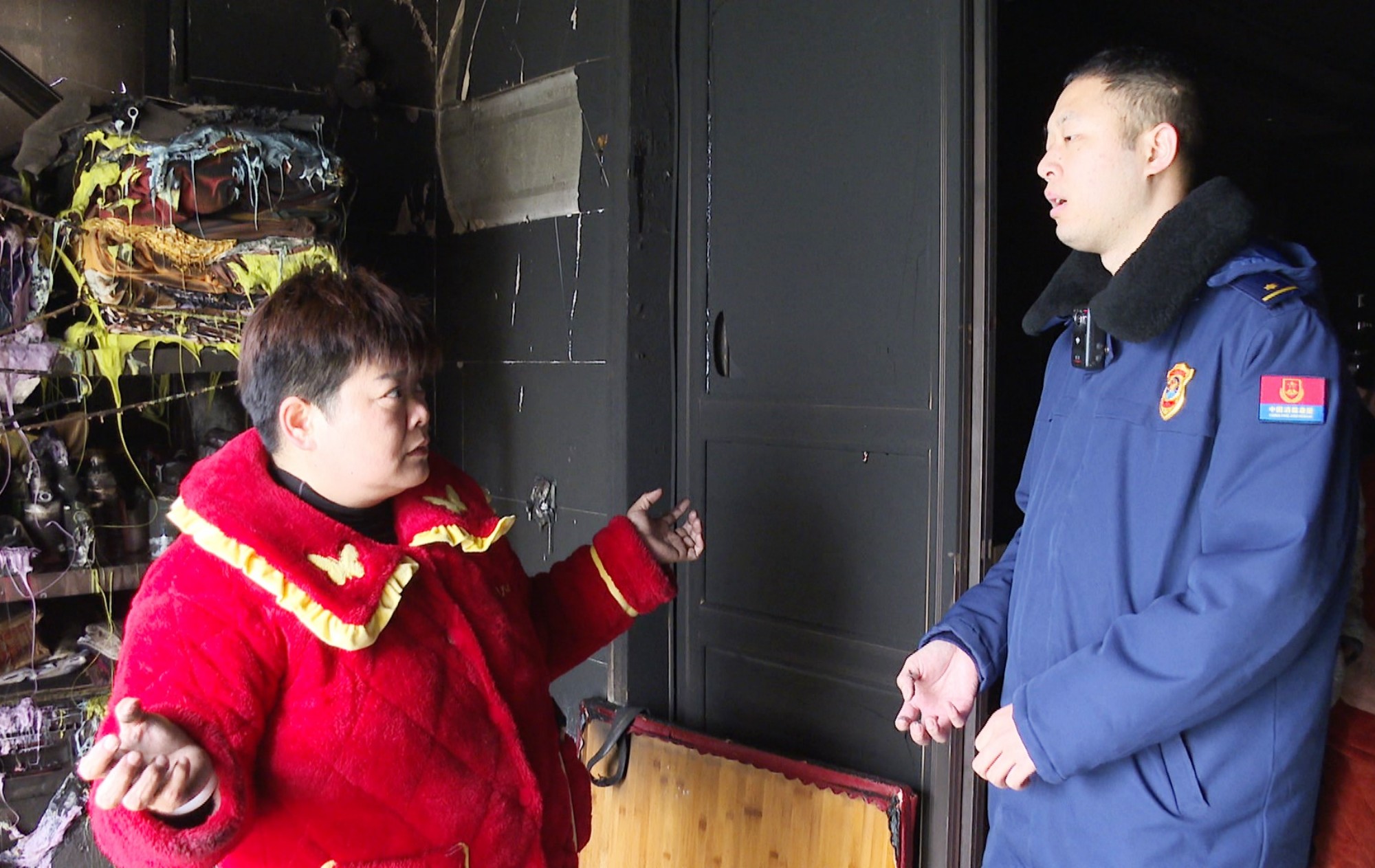 消防大队004_副本.jpg 消防大队004_副本.jpg