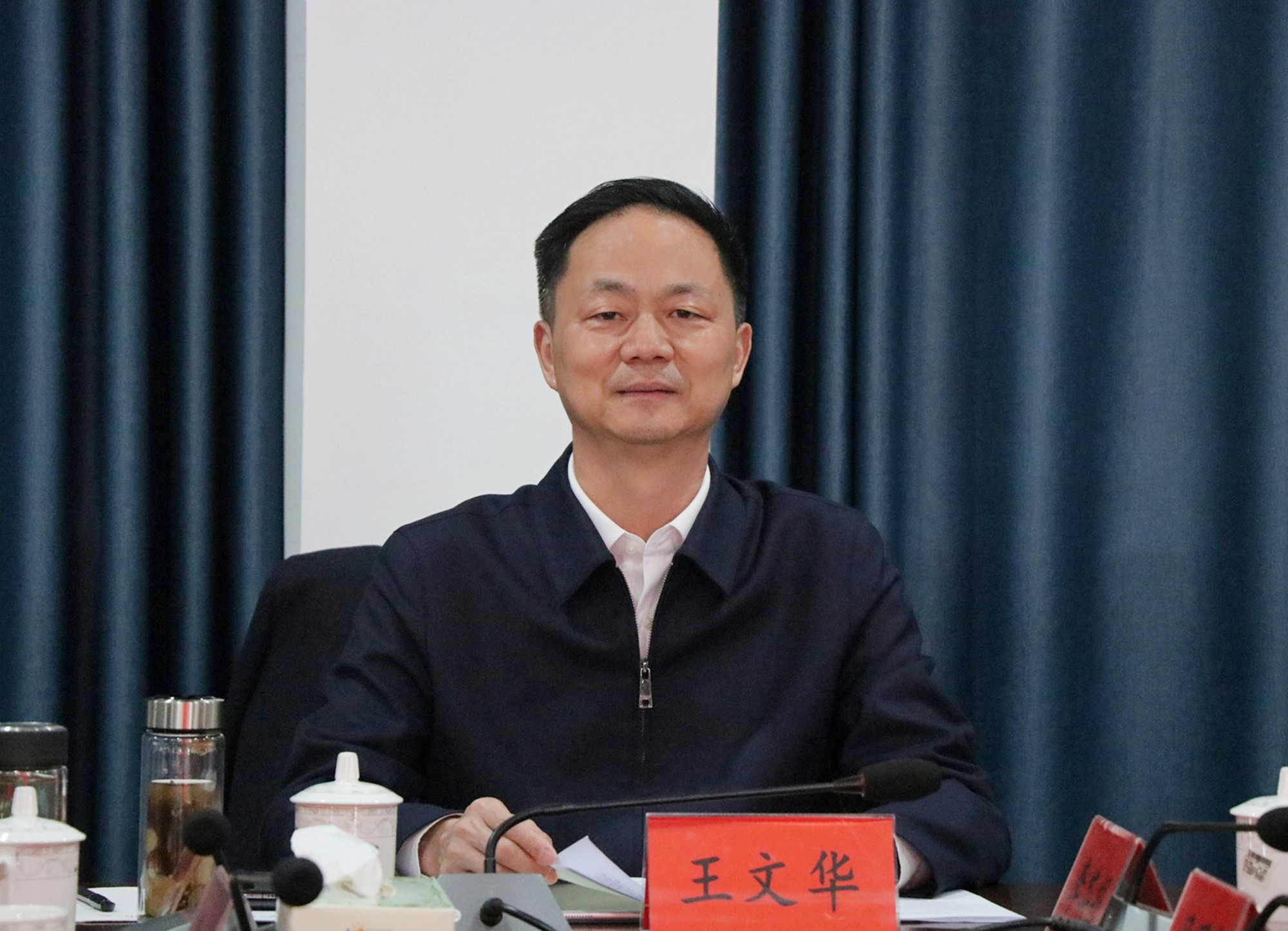 2.19书记 常委会组成人员调研农业农村工作1_副本.jpg