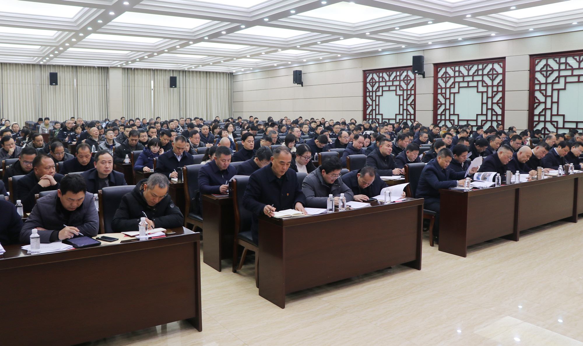 2.28书记 市委巡查工作2_副本.jpg