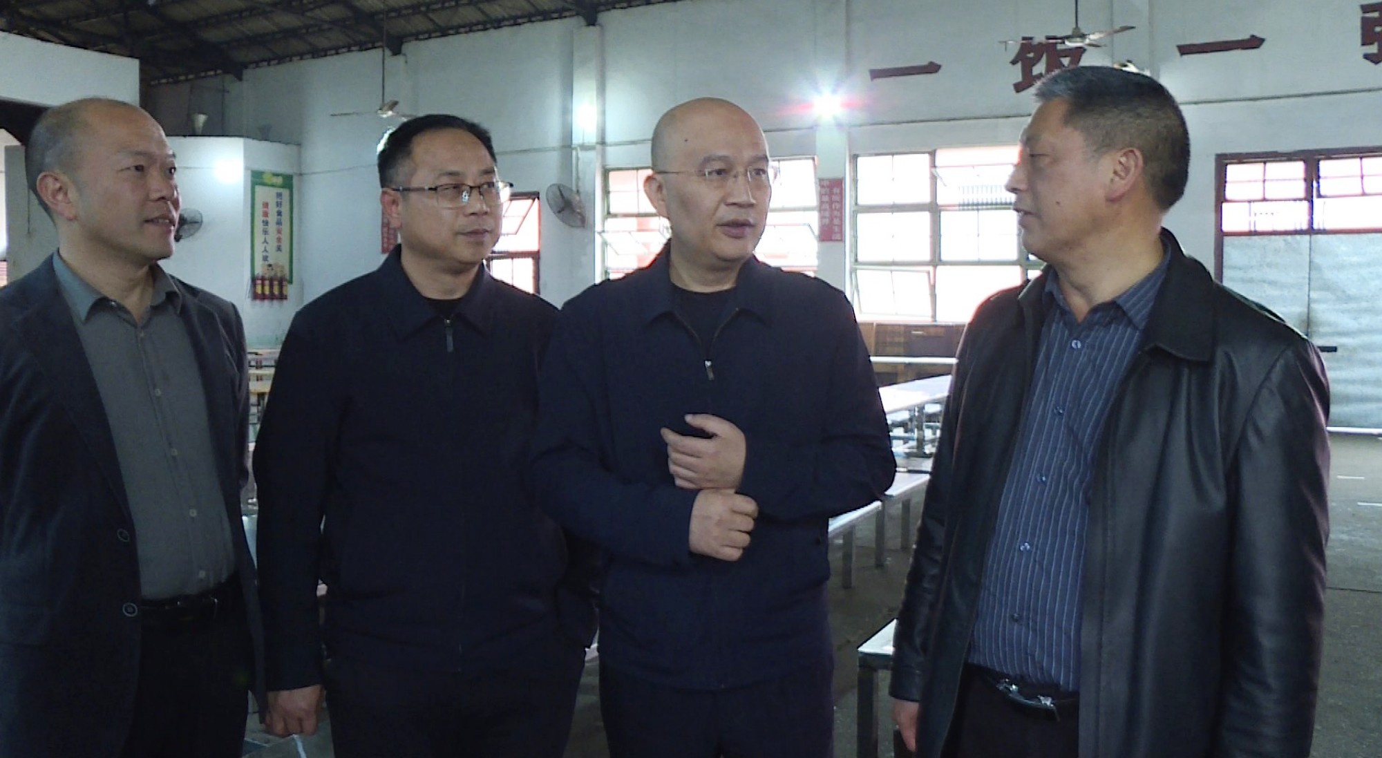 杜卫东调研004_副本.jpg