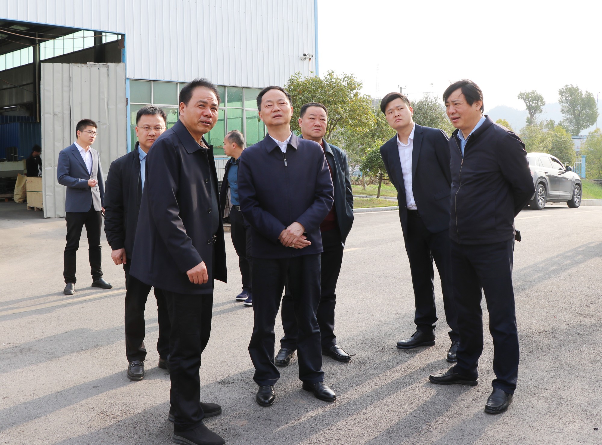 书记调研1.jpg 书记调研1.jpg