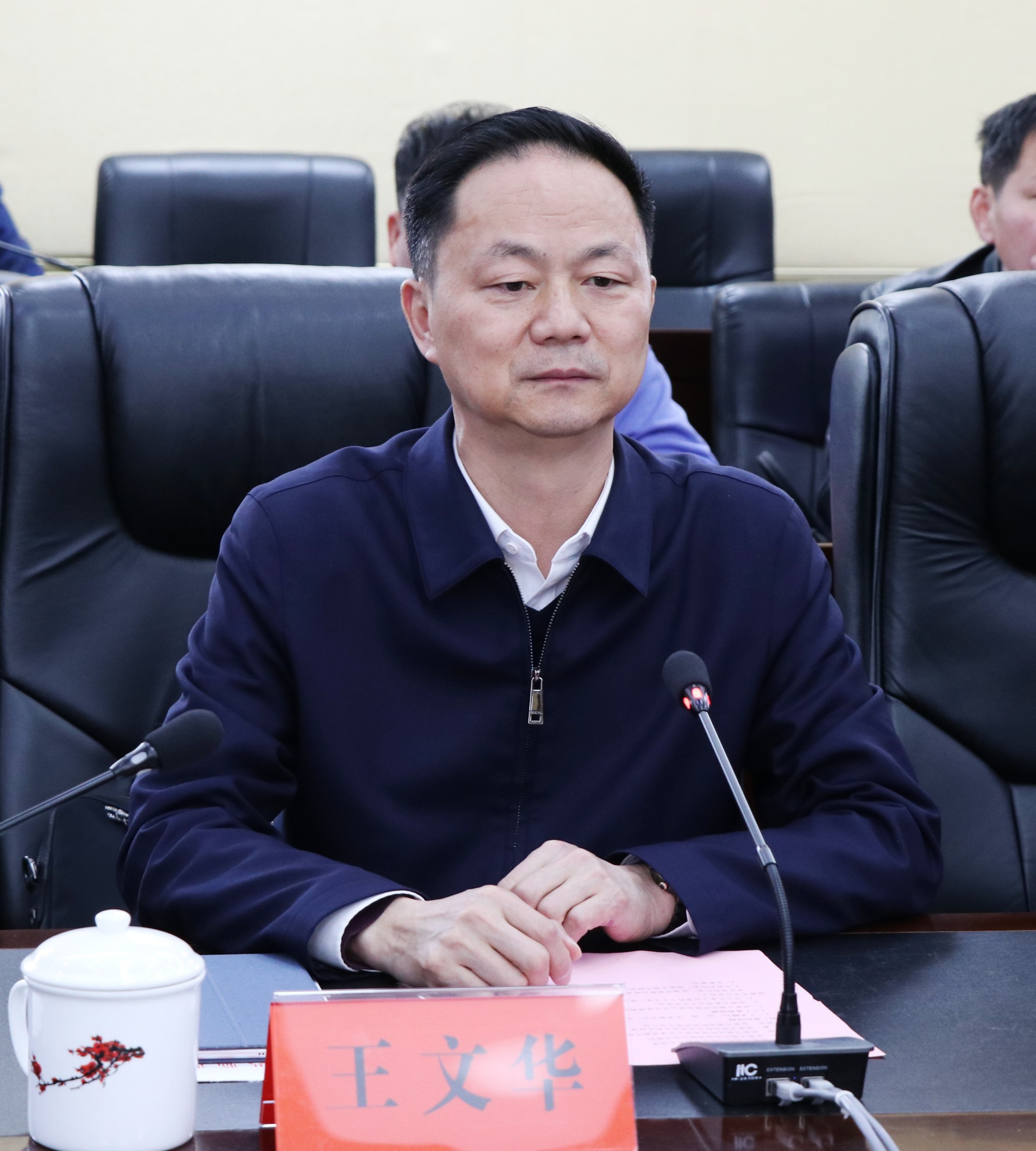 书记签约.jpg1.jpg 书记签约.jpg1.jpg