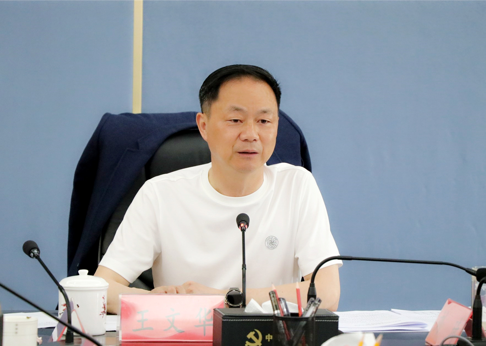 4.15书记市长 以旧换新活动暨争资争项调度会1_副本.jpg