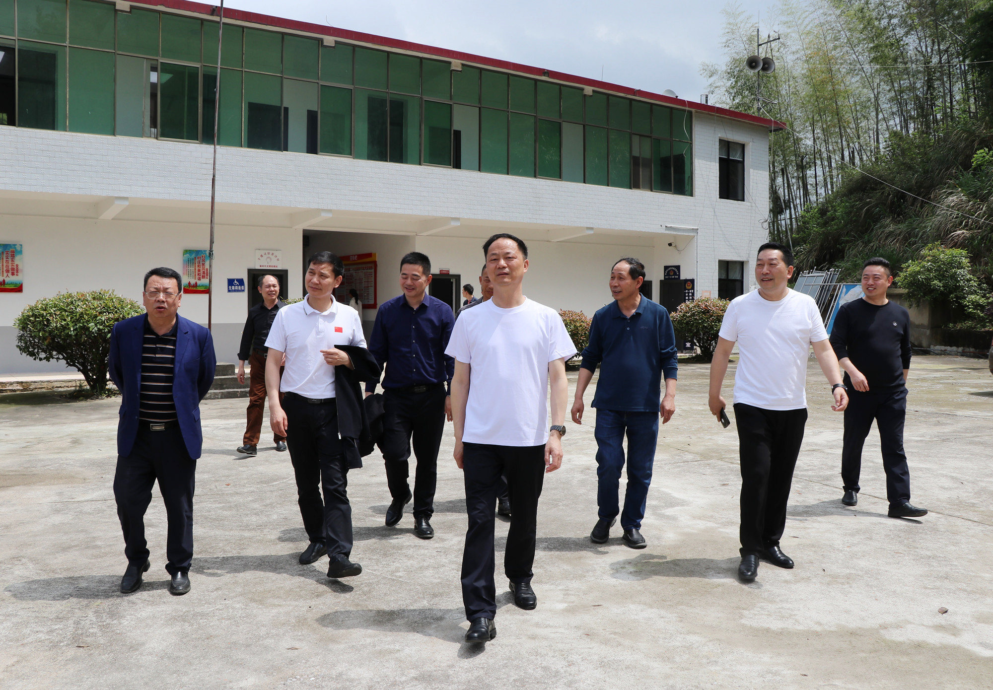 4.18书记调研羊楼司 （民生，村集体经济）2_副本_副本.jpg