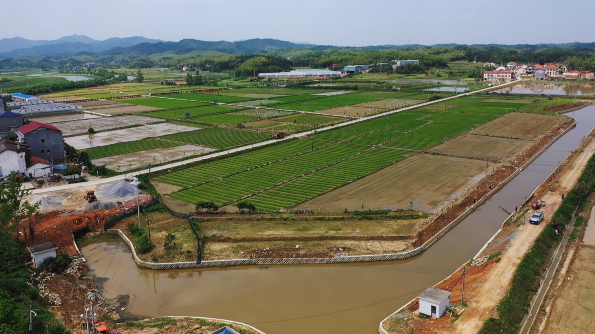 黄盖湖流域农田水利工程004_副本.jpg 黄盖湖流域农田水利工程004_副本.jpg