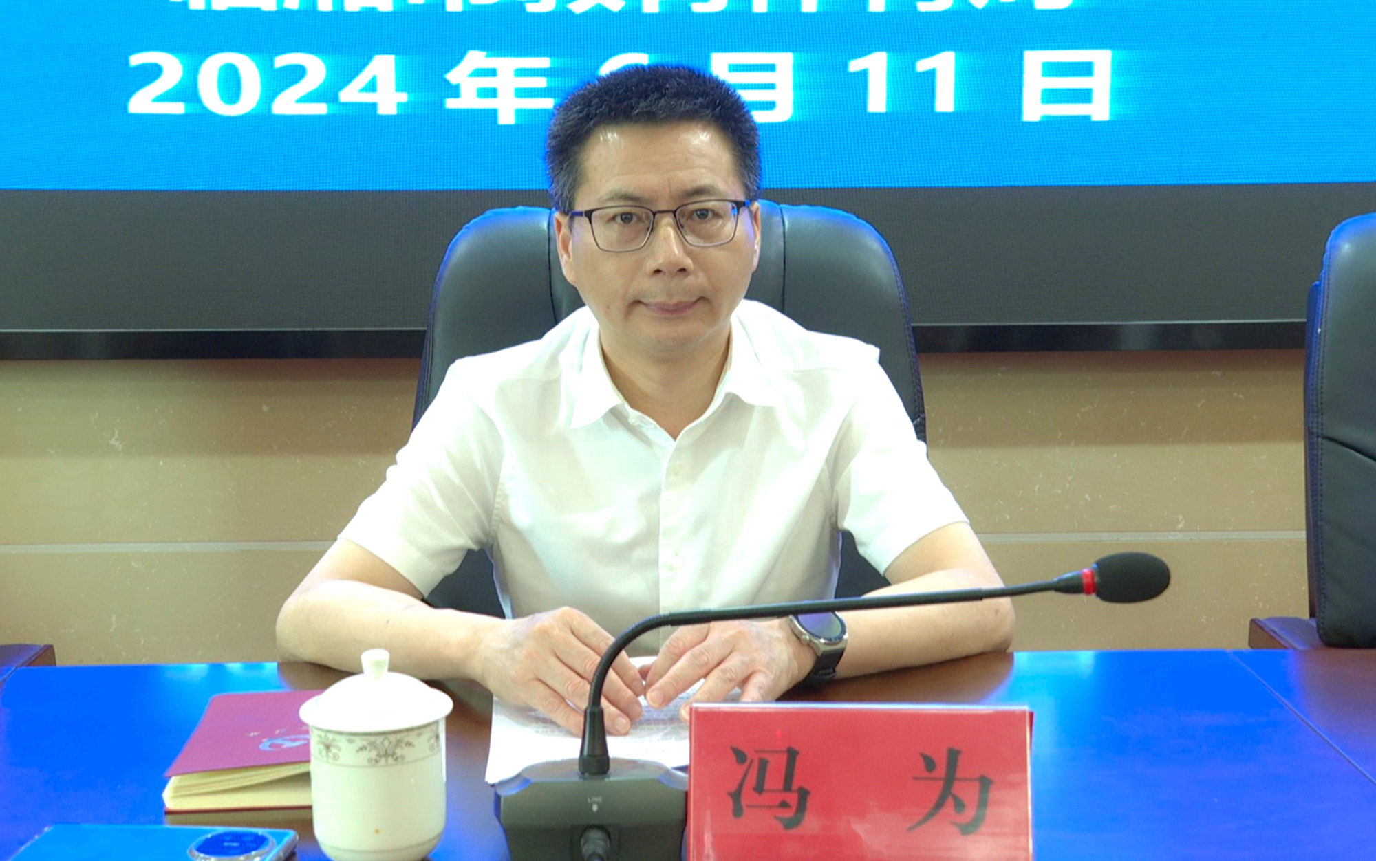 全市食堂机动巡查动员进驻会_副本.jpg 全市食堂机动巡查动员进驻会_副本.jpg