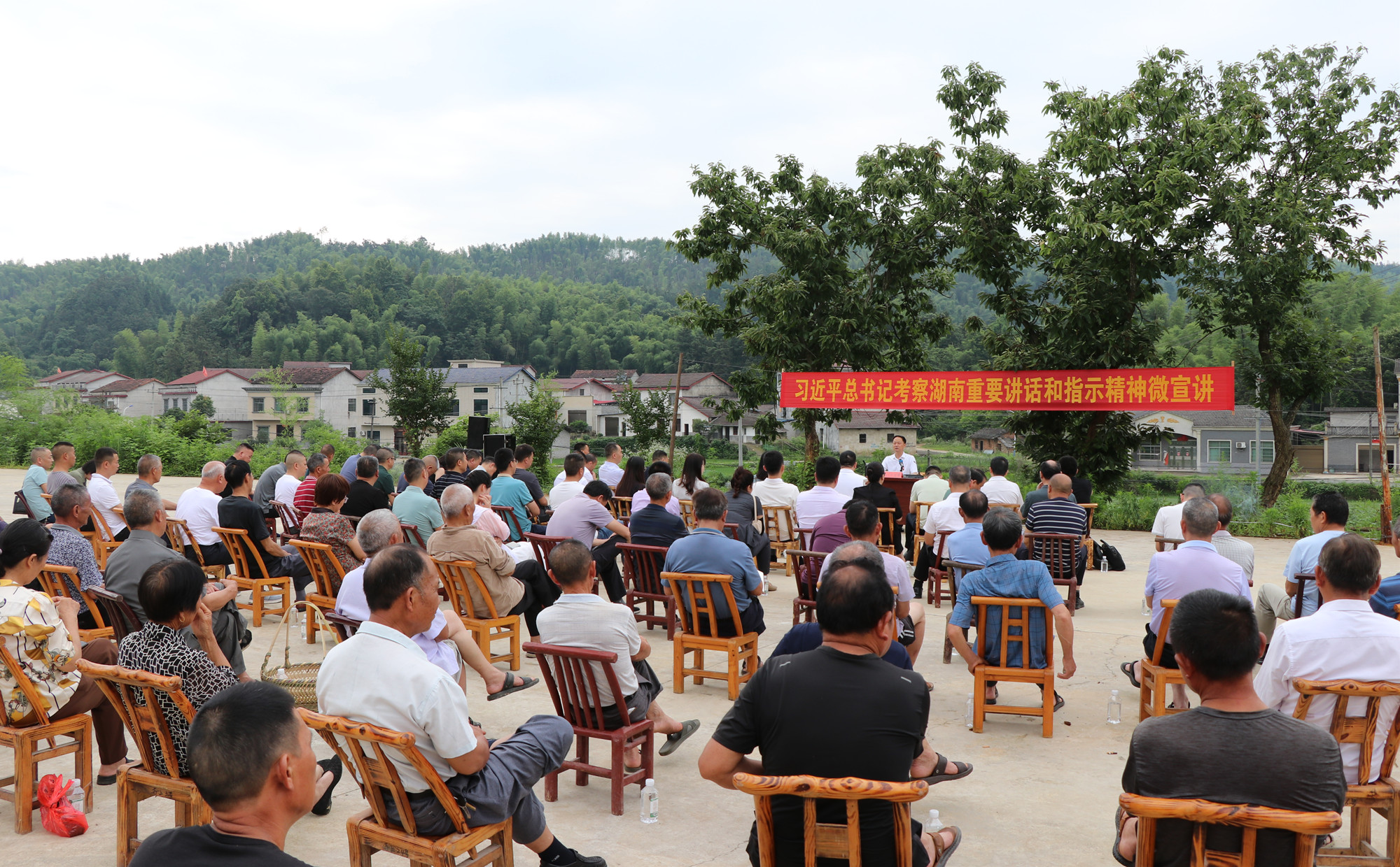 6.12书记微宣讲 羊楼司2_副本.jpg