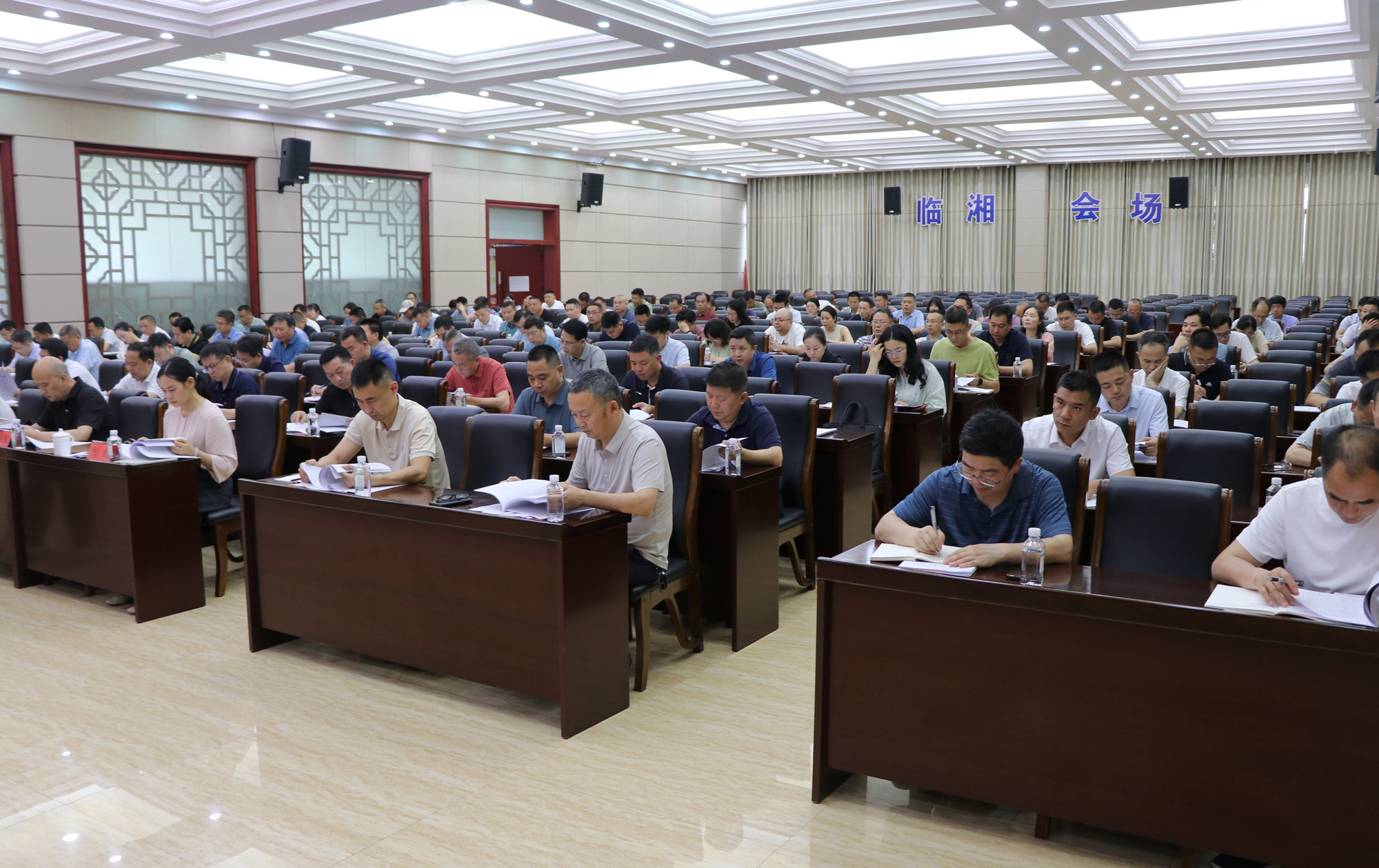 6.13书记 三会合一 林长制 河长制 利剑护蕾3_副本.jpg