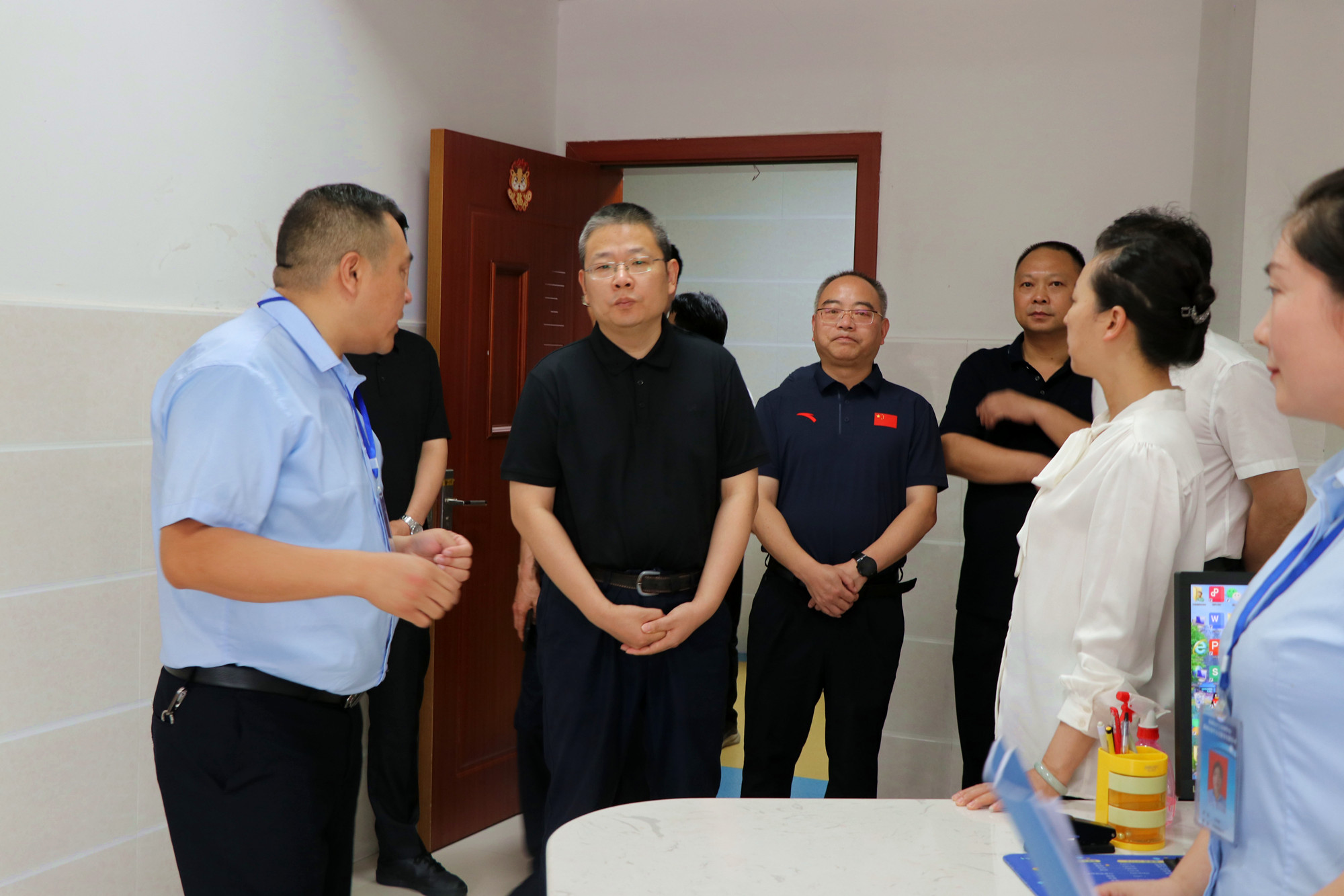 6.17市长 民政部养老服务司来临调研3_副本.jpg