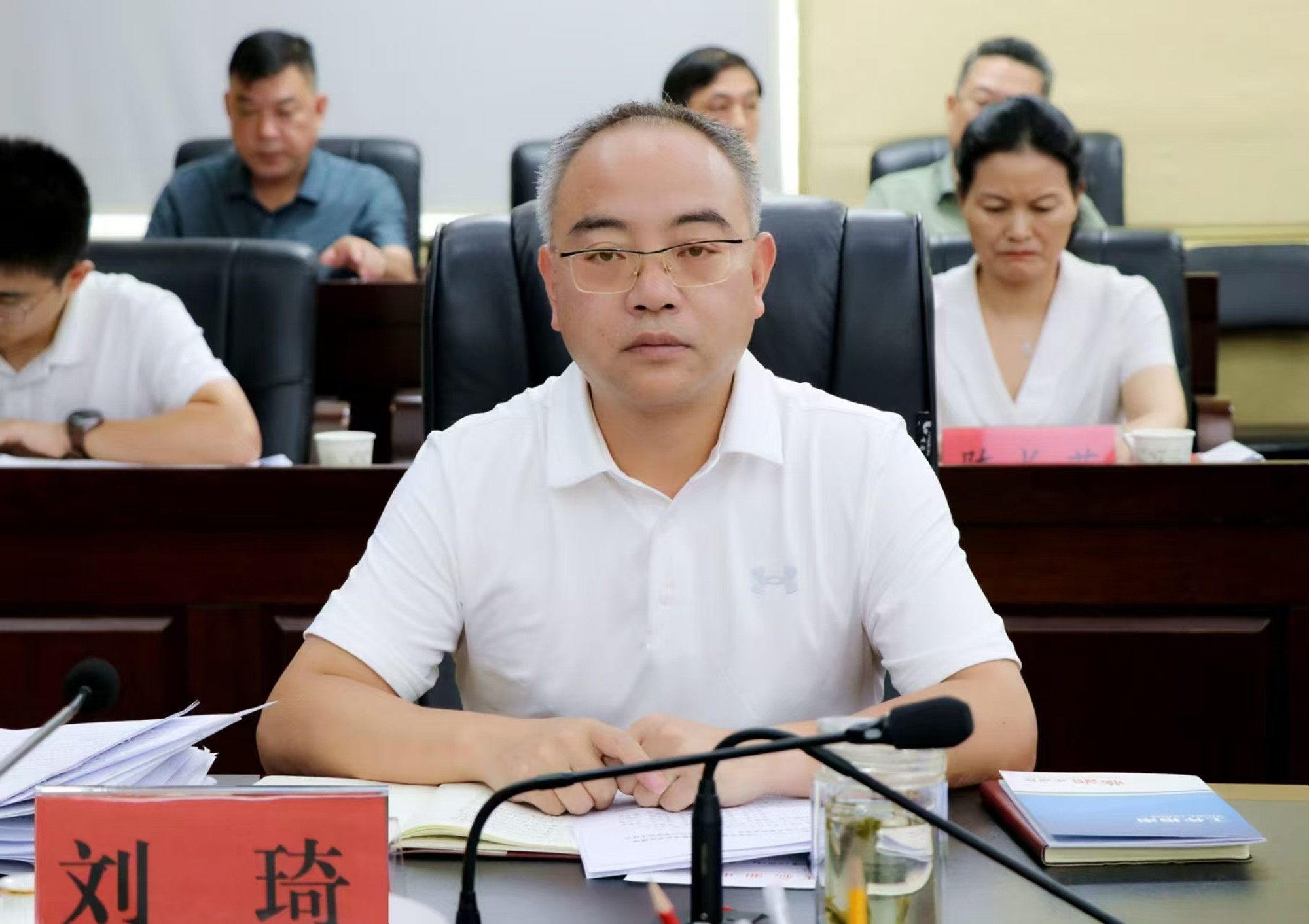 微信图片_20240830125102旋后铭牌_副本.jpg 微信图片_20240830125102旋后铭牌_副本.jpg