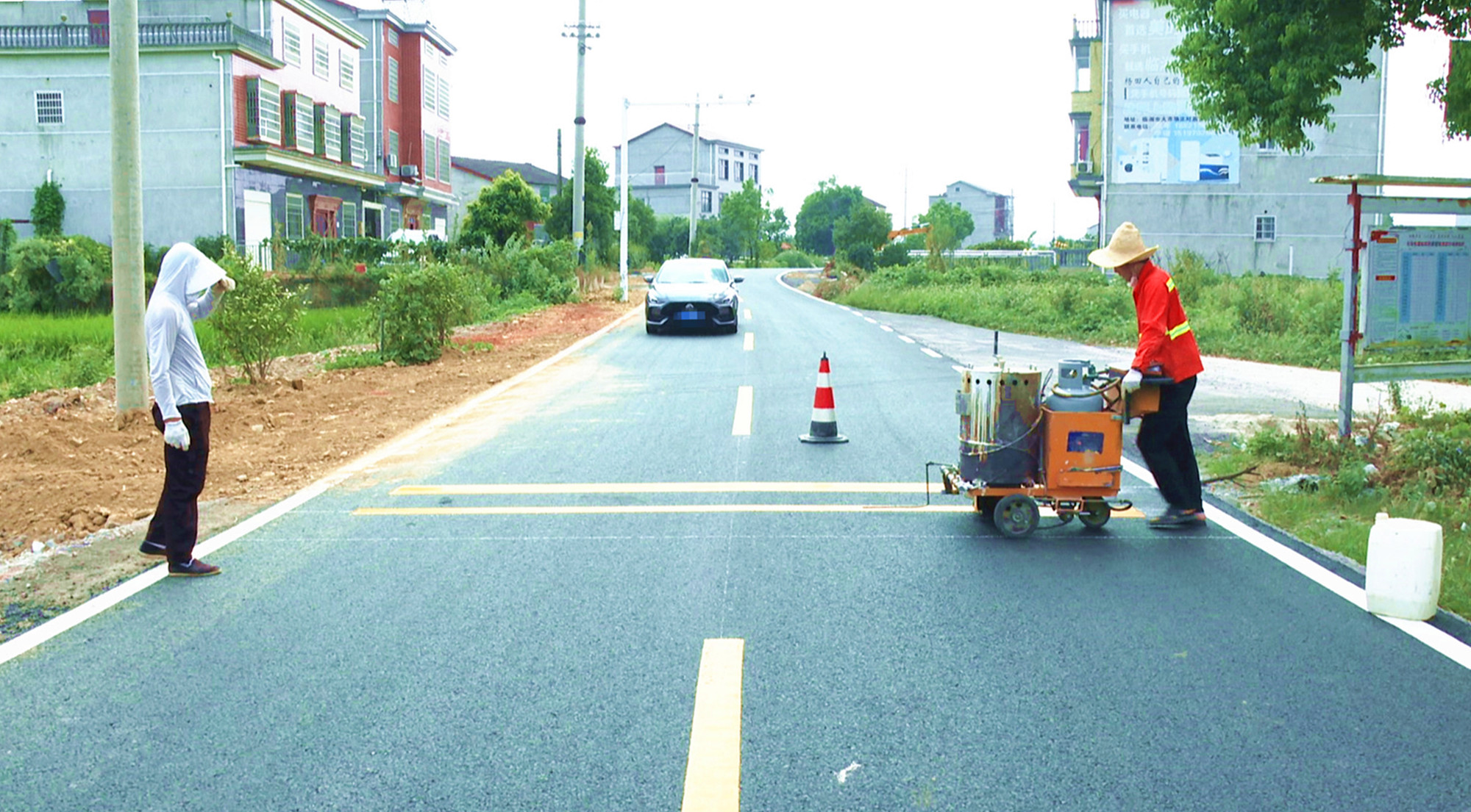 楠木公路通车006_副本.jpg 楠木公路通车006_副本.jpg