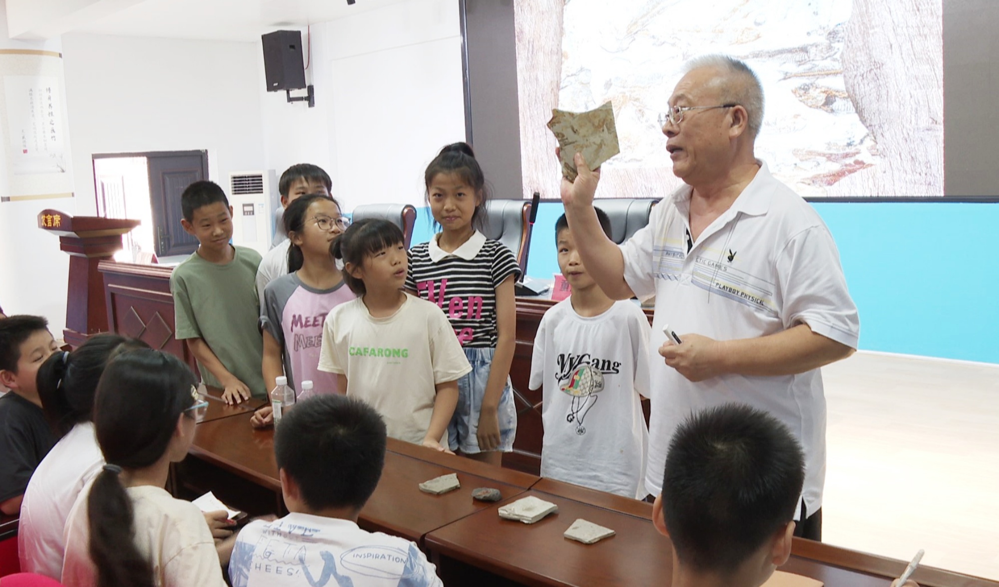 科普日005_副本.jpg 科普日005_副本.jpg