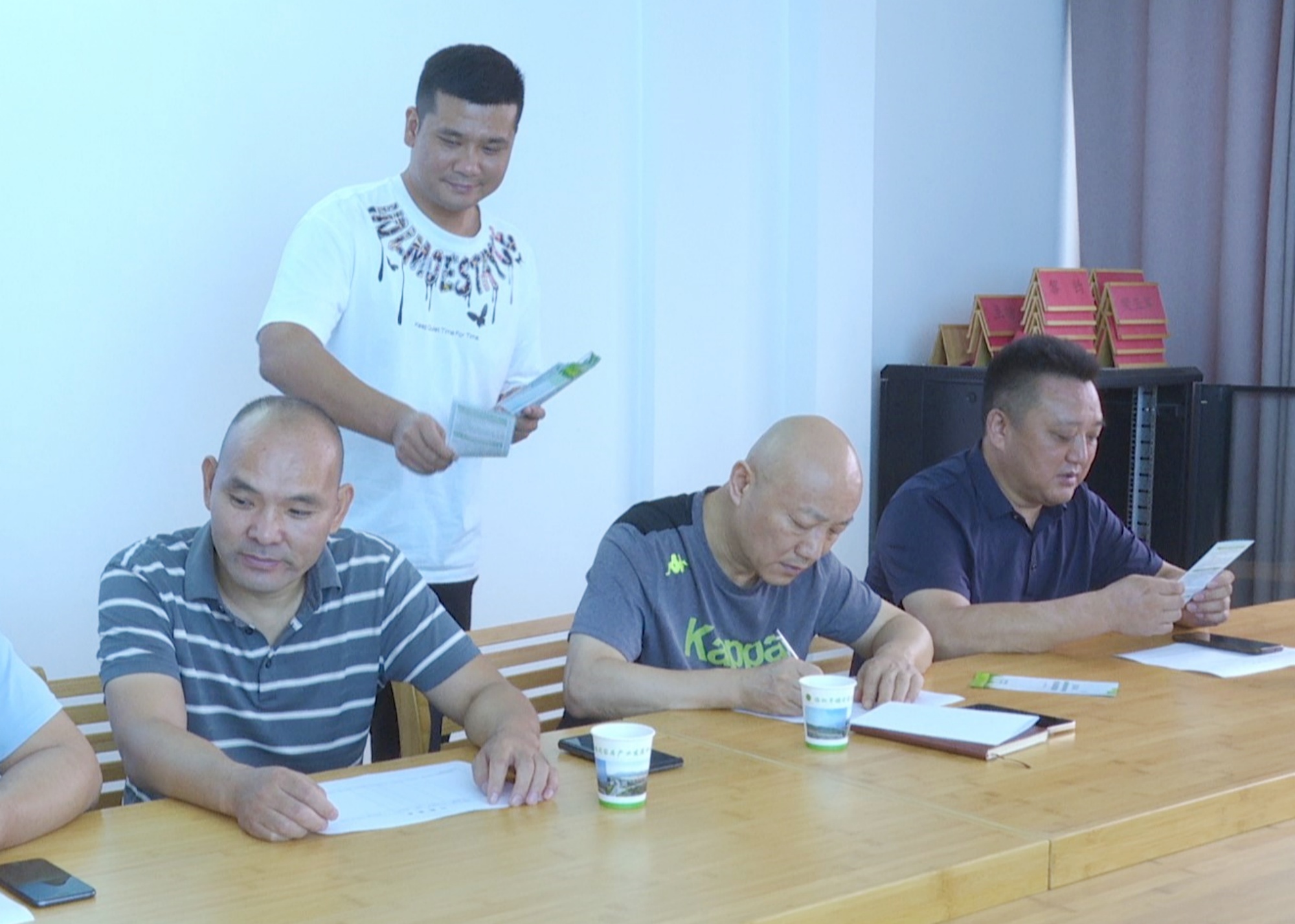 两重两新003_副本.jpg 两重两新003_副本.jpg