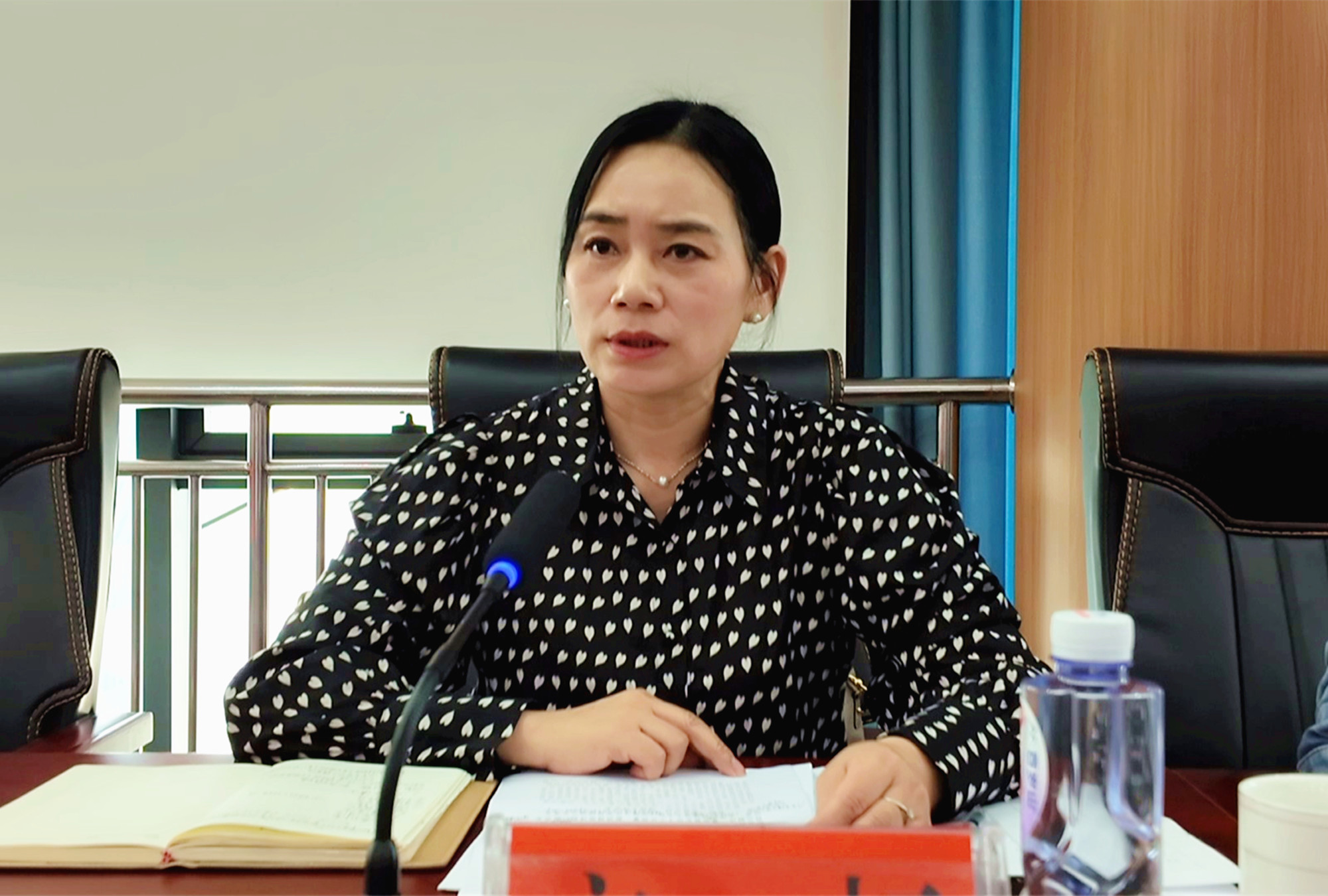 数据局008_副本.jpg 数据局008_副本.jpg