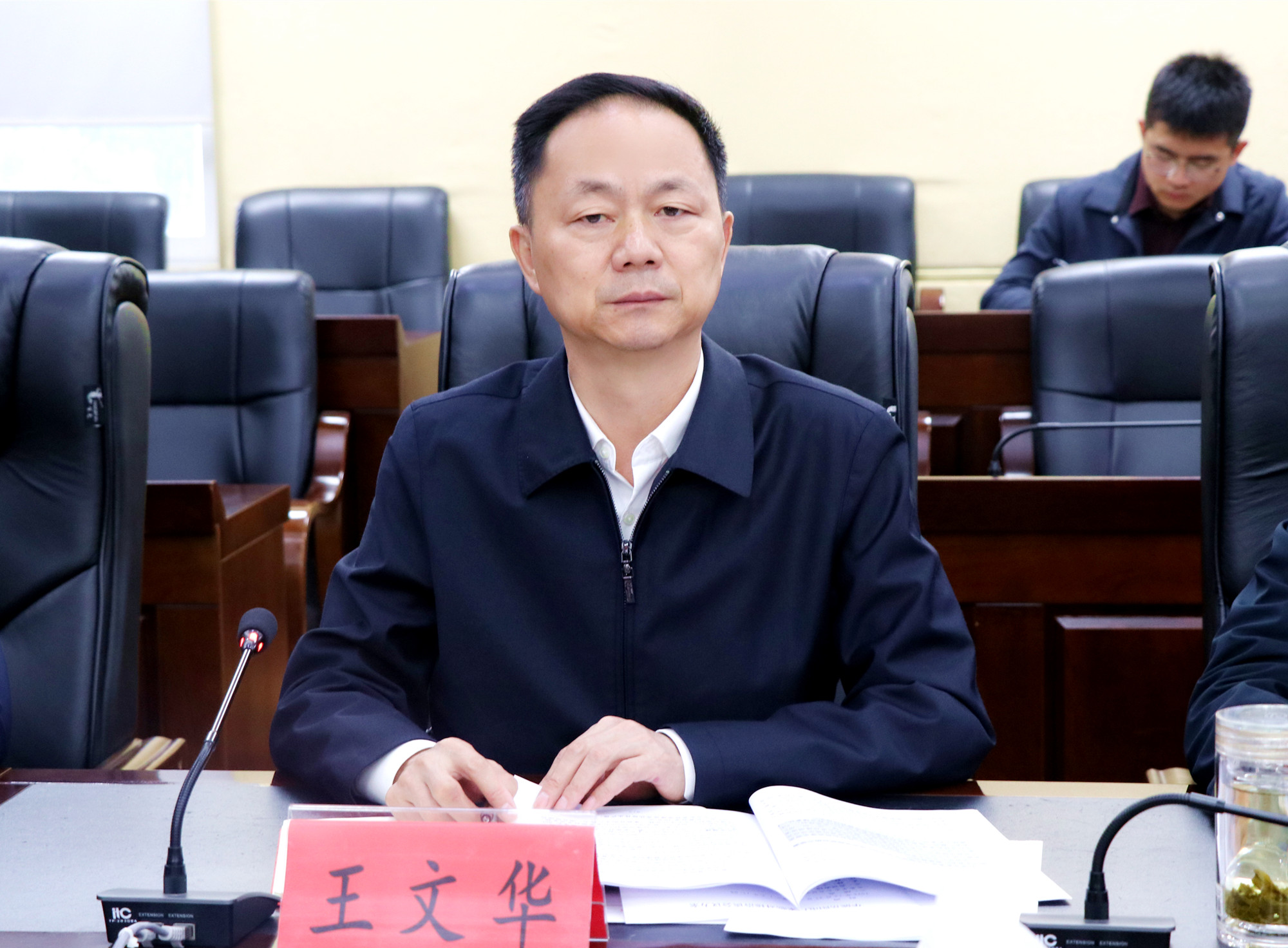 微信图片_20241021124850_10.21书记市长 与客商洽谈（华能电厂）副本.jpg