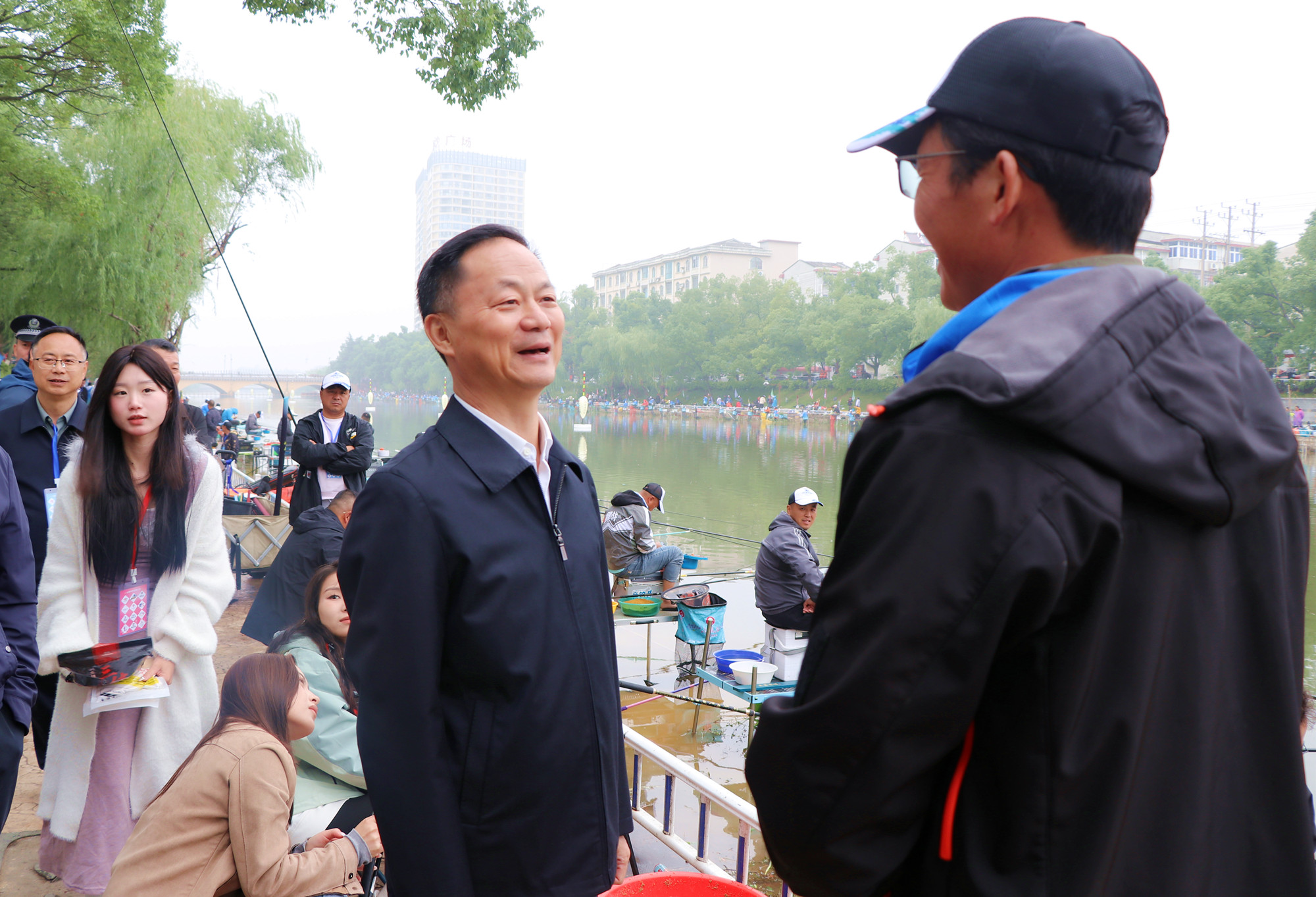 IMG_6235_10.21书记督导钓鱼大赛现场副本.jpg IMG_6235_10.21书记督导钓鱼大赛现场副本.jpg