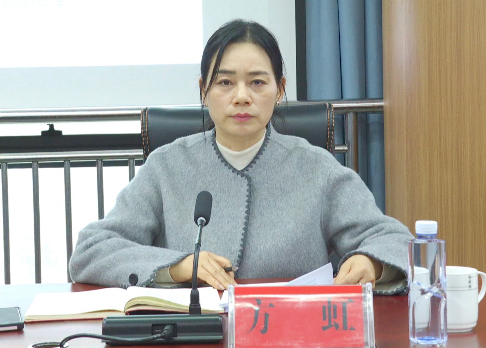 政务公开002_副本.jpg 政务公开002_副本.jpg