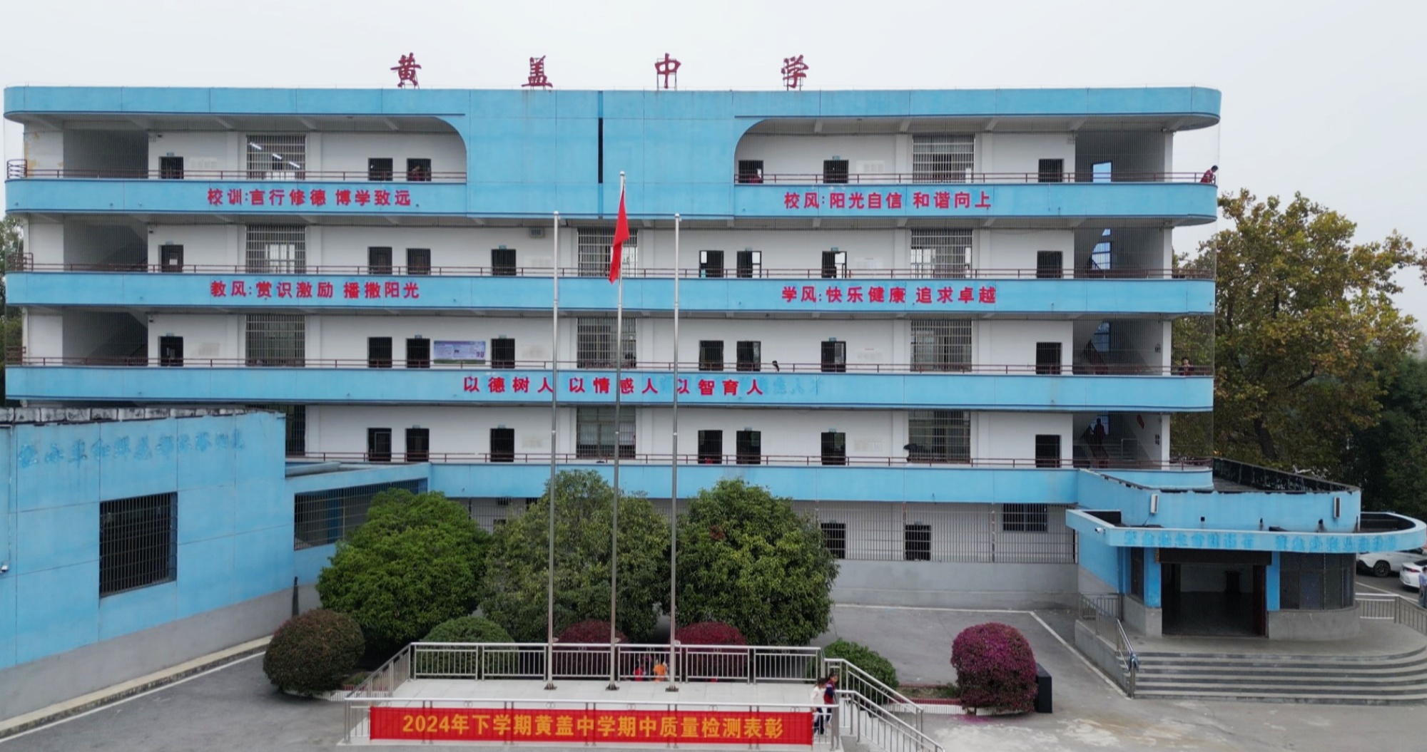 李木子001_副本.jpg 李木子001_副本.jpg