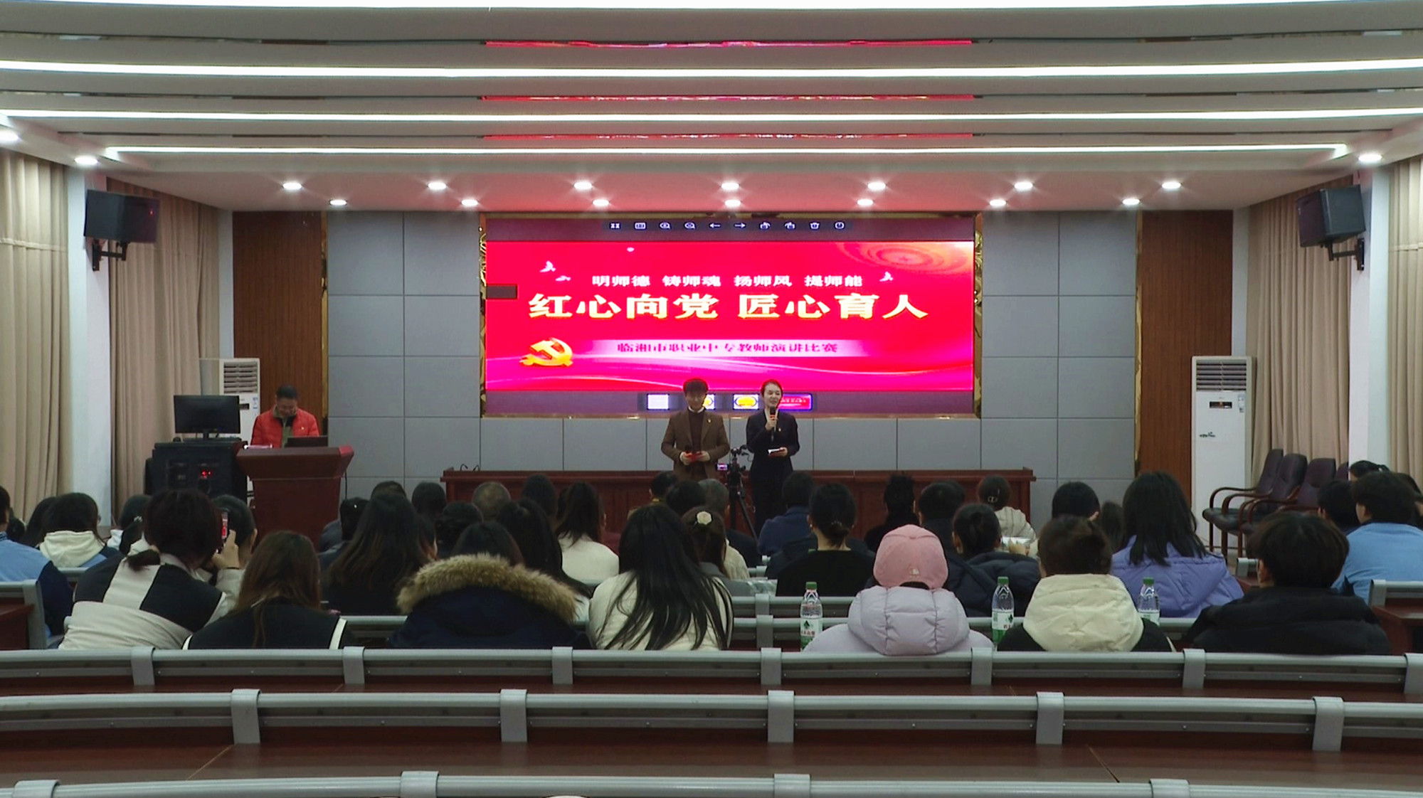 职高005_副本.jpg 职高005_副本.jpg