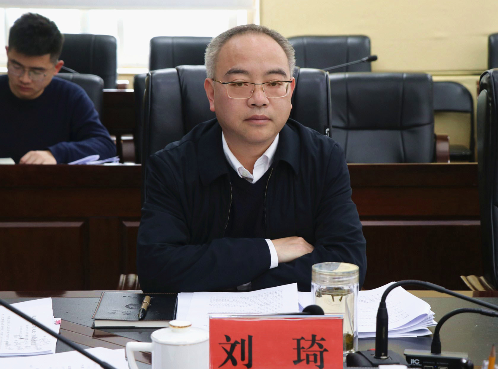 IMG_2057-2_副本3.14书记市长 市委常委会.jpg