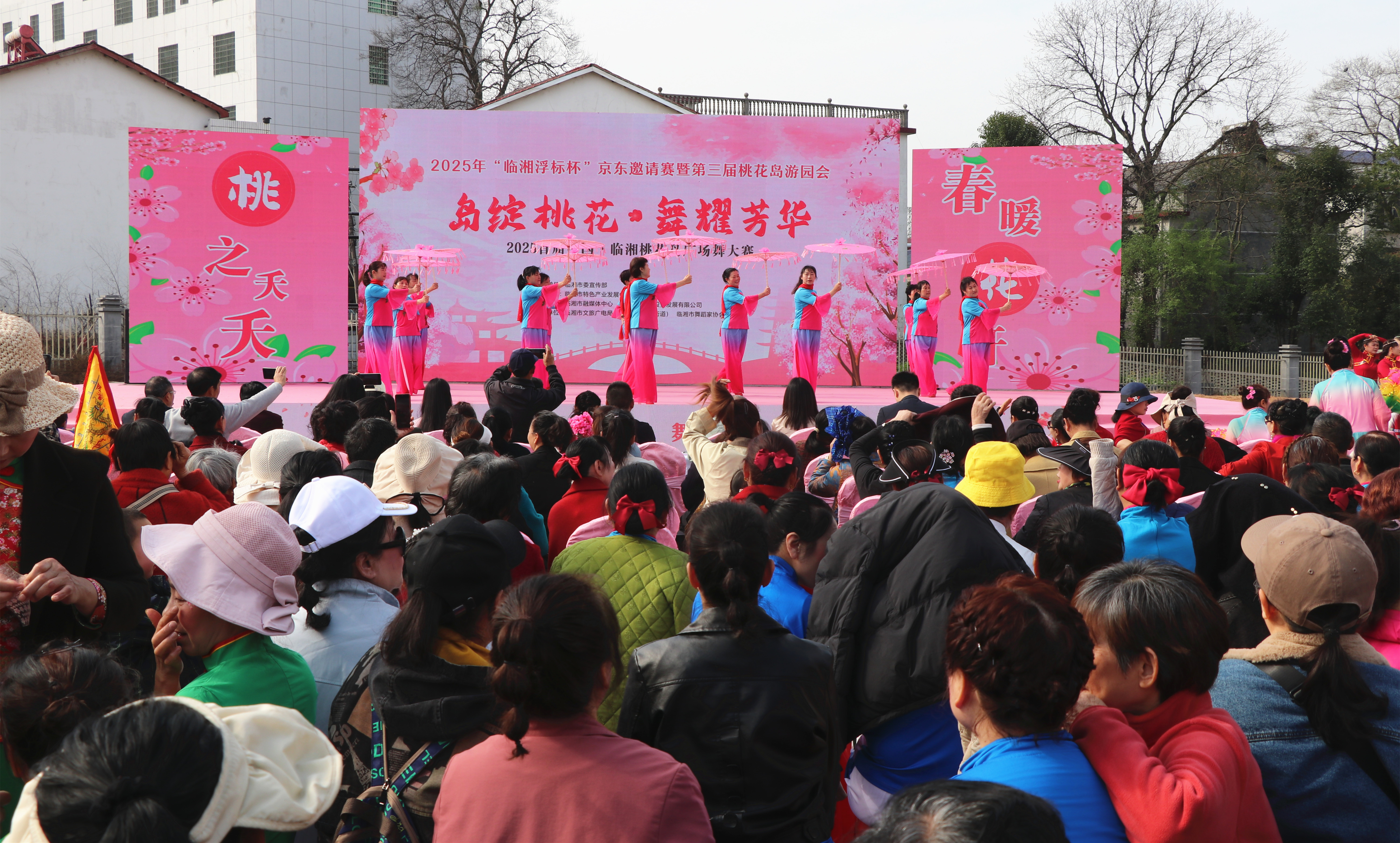 IMG_2185_广场舞副本.jpg