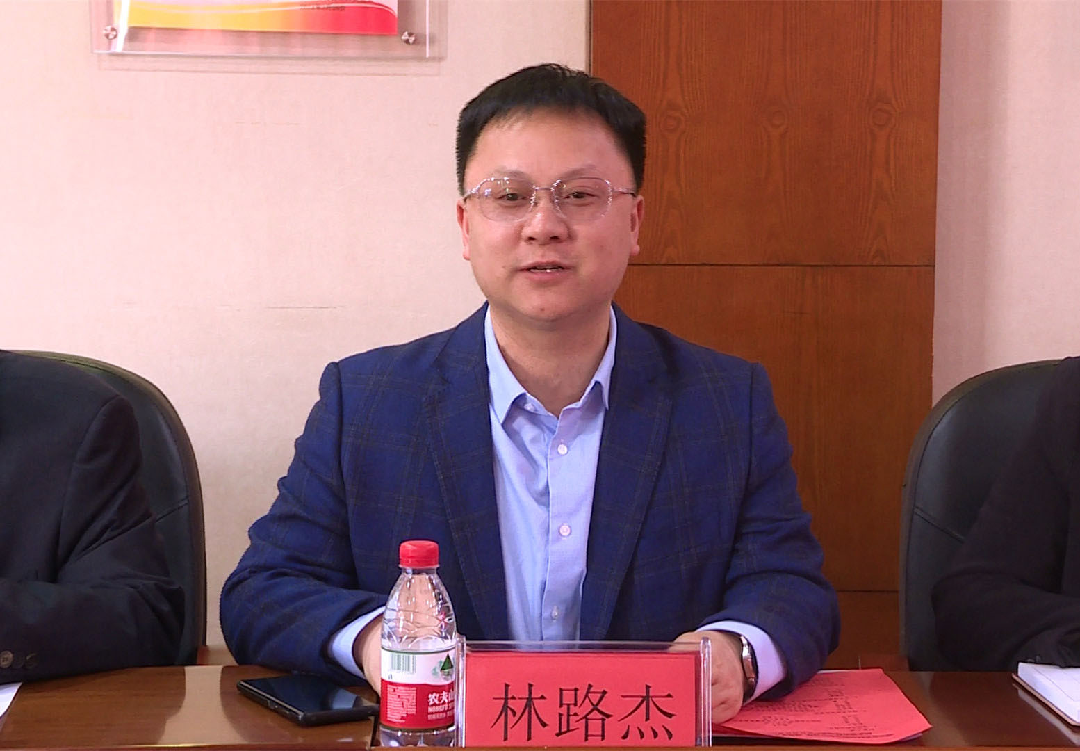 维摩公司签约4_副本.jpg 维摩公司签约4_副本.jpg