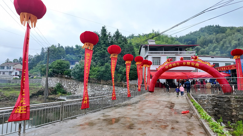詹桥_副本.jpg