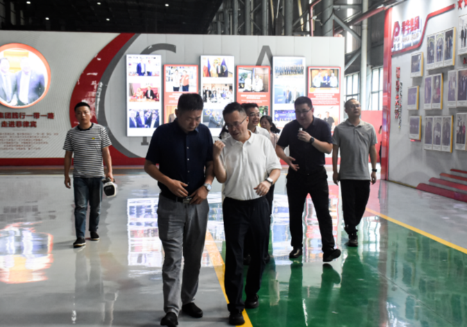 岳阳市总工会赴城陵矶新港区开展深化产业工人队伍建设改革工作调研