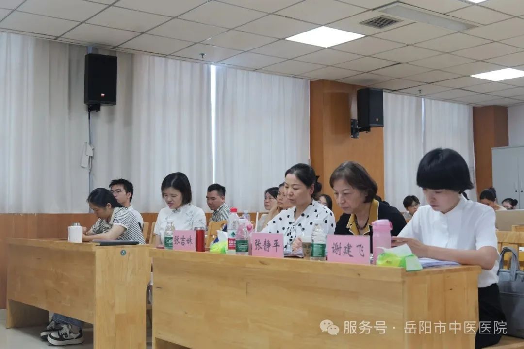 护理部444.jpg
