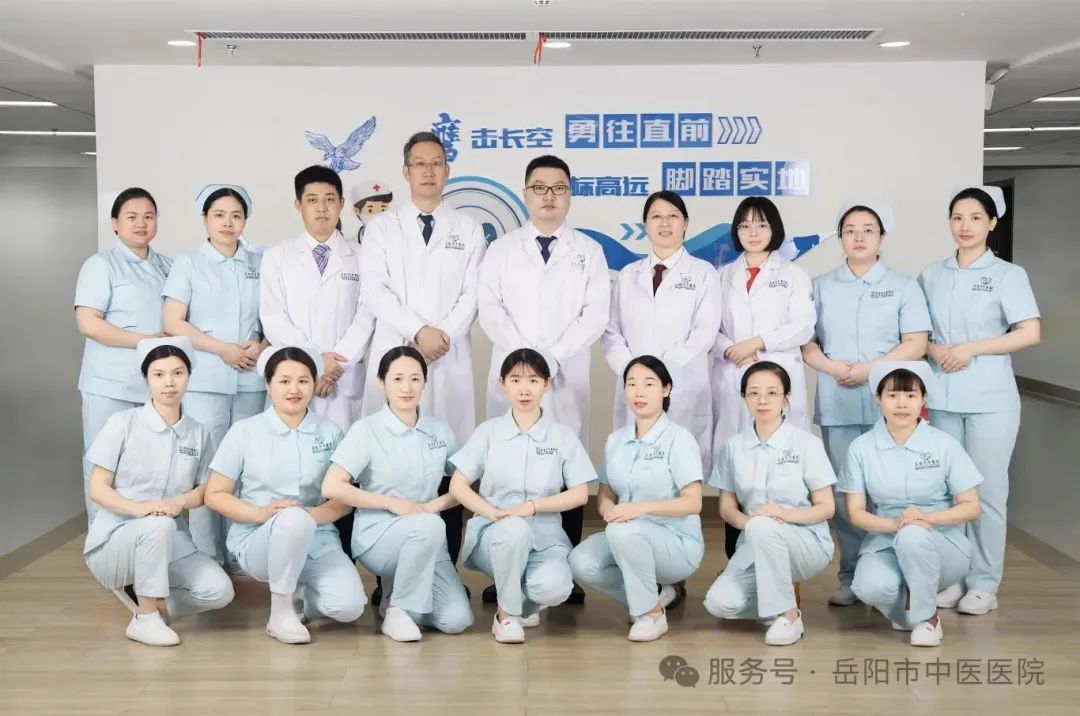 合影.jpg