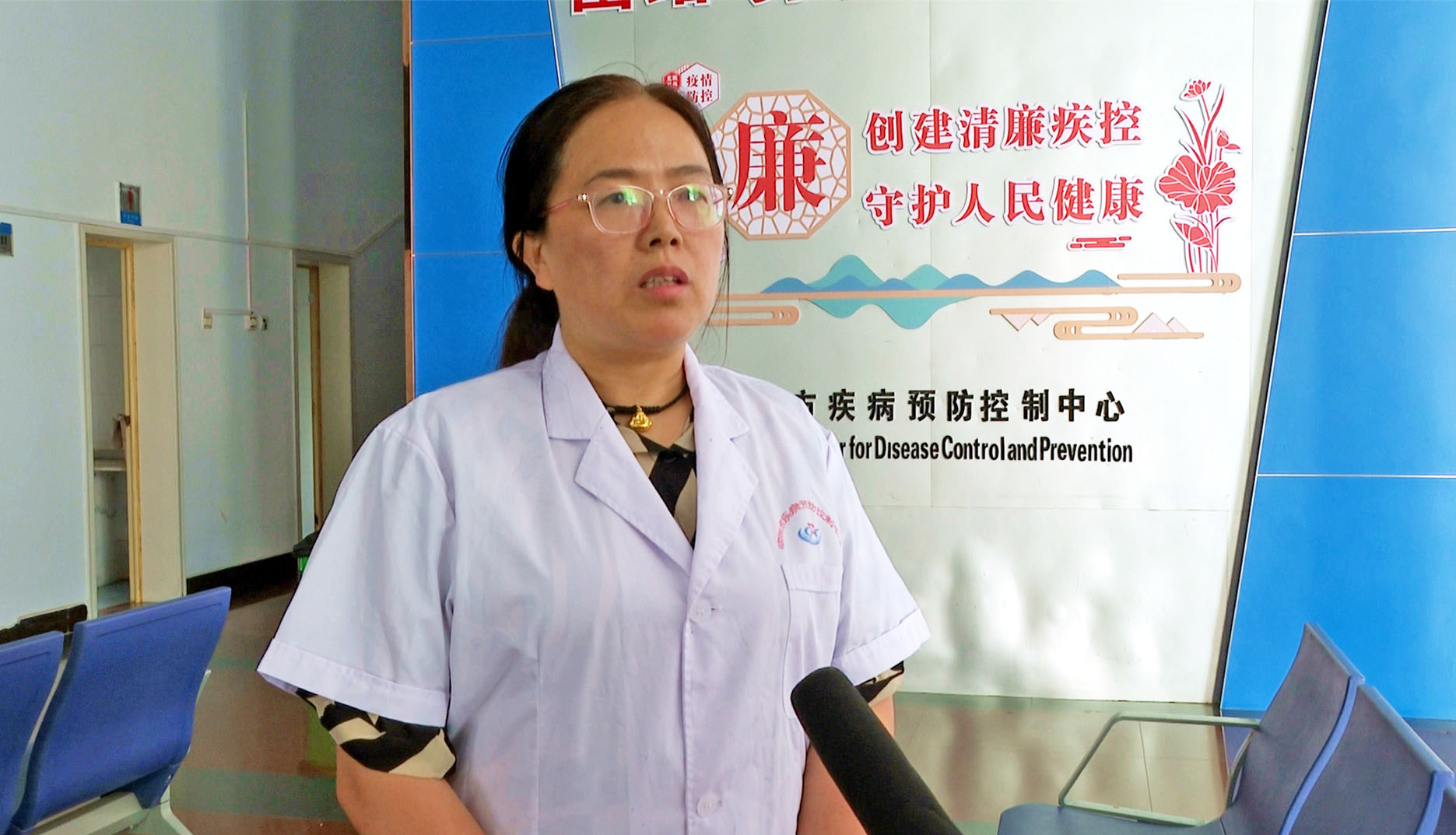 0729市民需警惕蚊媒传染病 科学防护保健康2_副本.jpg