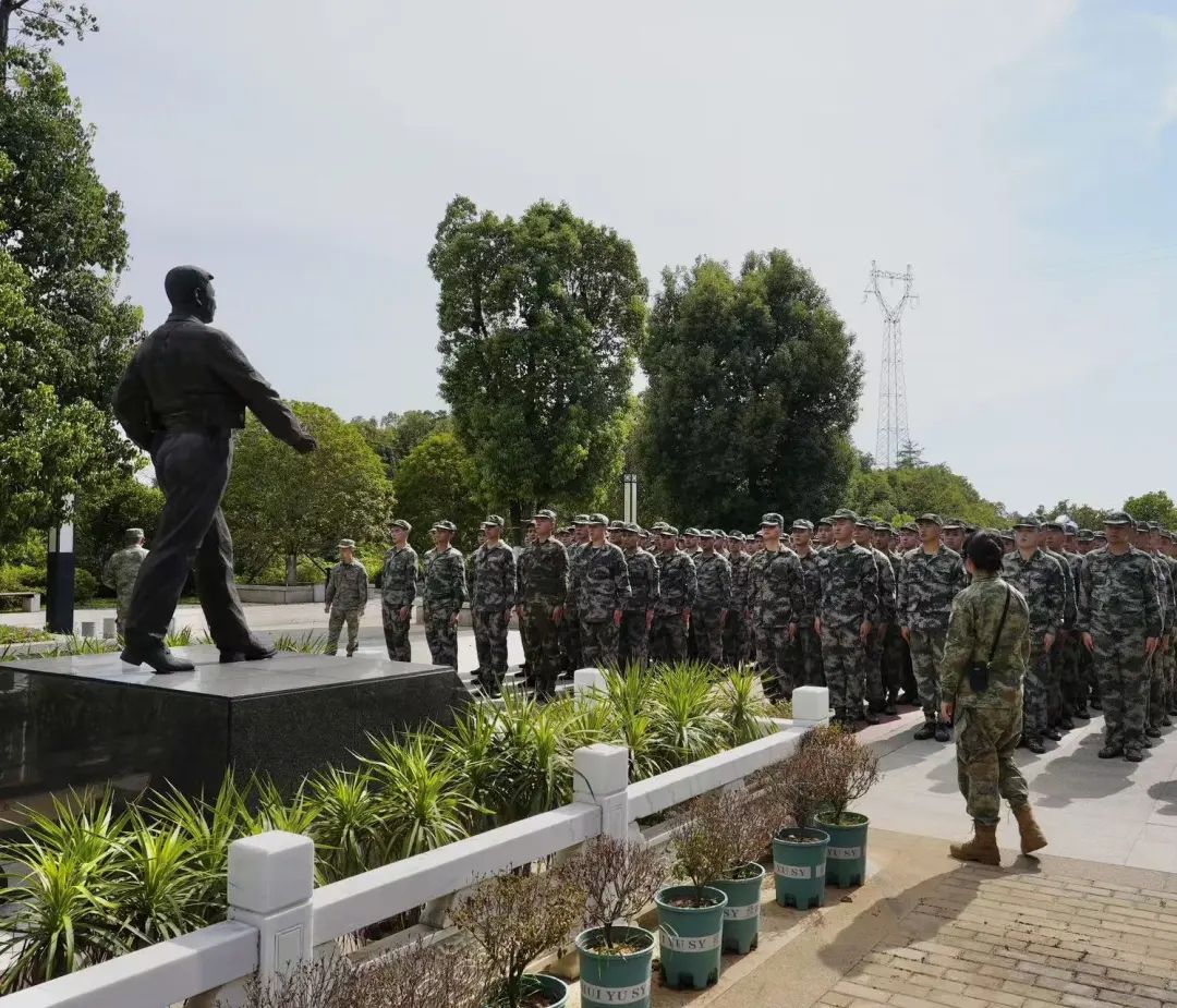 d7dff7f3d264ec5cb4ec636415f7420b.jpg d7dff7f3d264ec5cb4ec636415f7420b.jpg