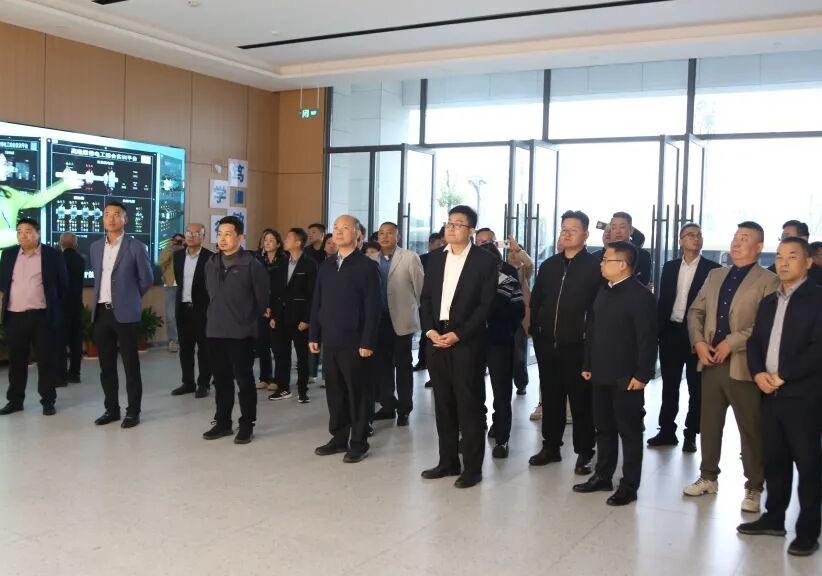 苏州电梯行业企业家考察团赴岳阳临港高新区交流 