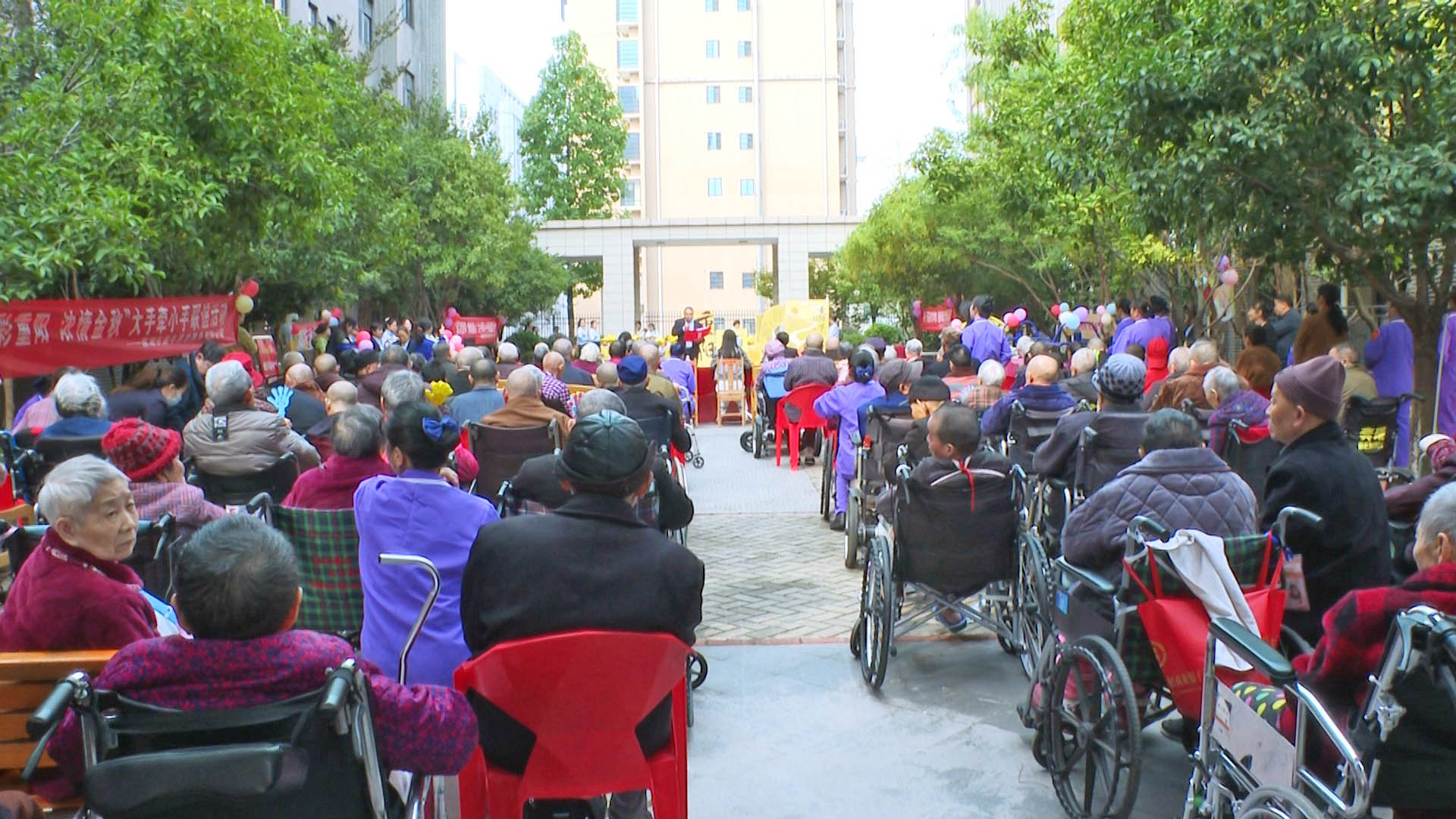 市康年养老服务中心重阳节.jpg