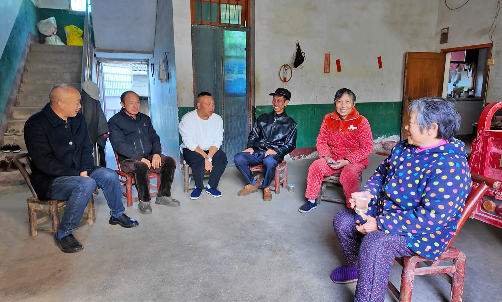 1126桃林镇源冲村:七旬夫妇二十七载温情守护“姨娘路”1.jpg 1126桃林镇源冲村:七旬夫妇二十七载温情守护“姨娘路”1.jpg